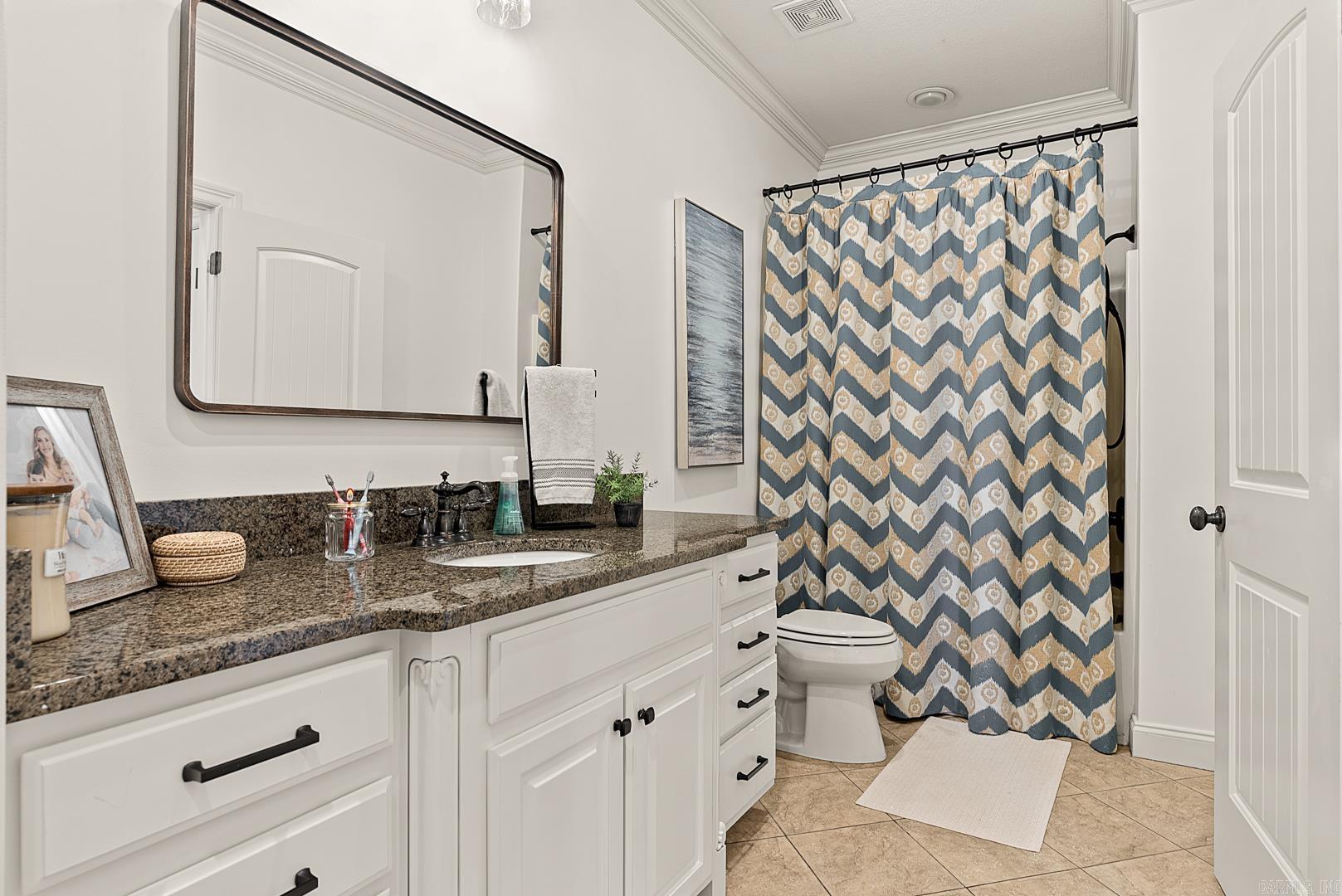 Lake Crest - Residential