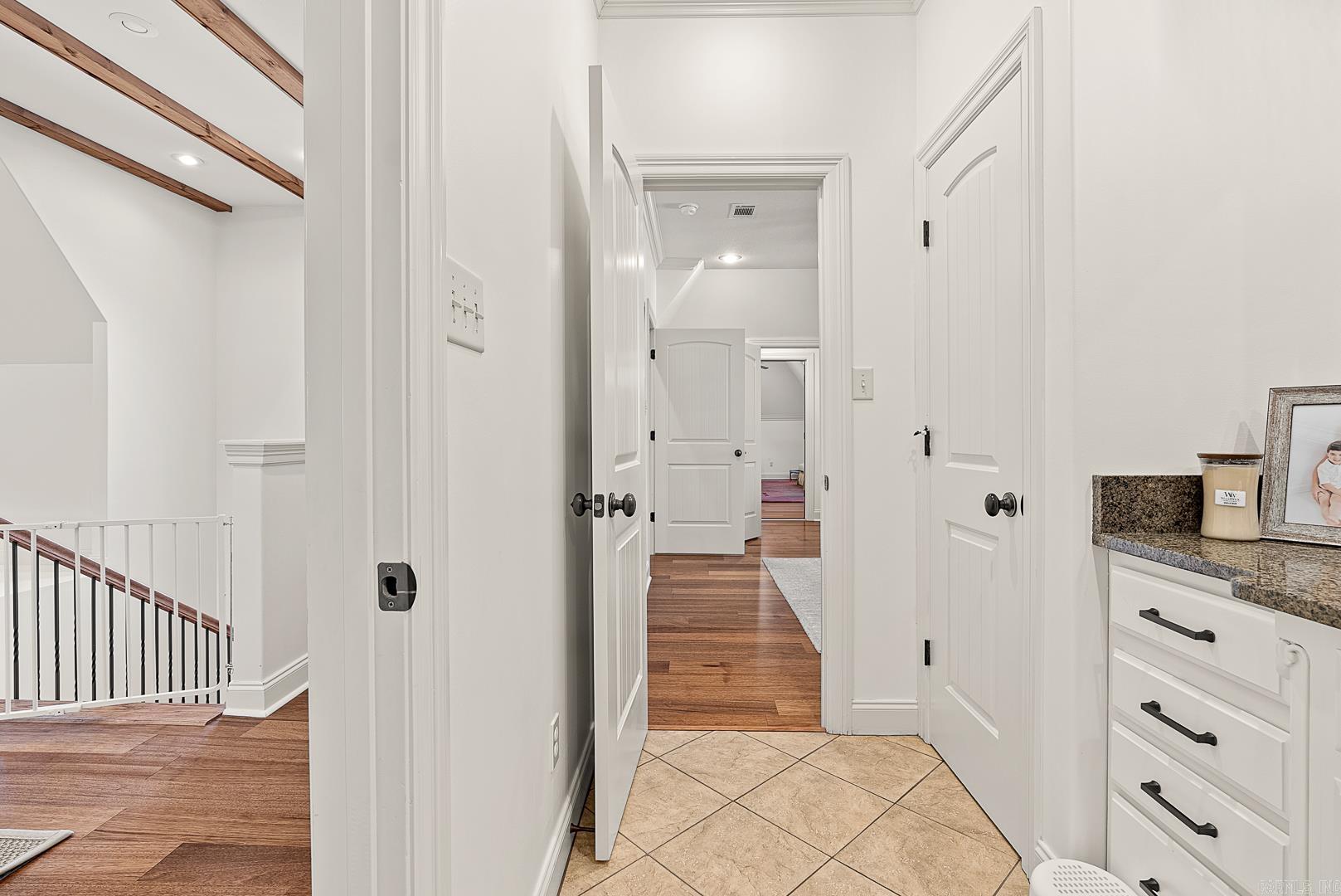 Lake Crest - Residential