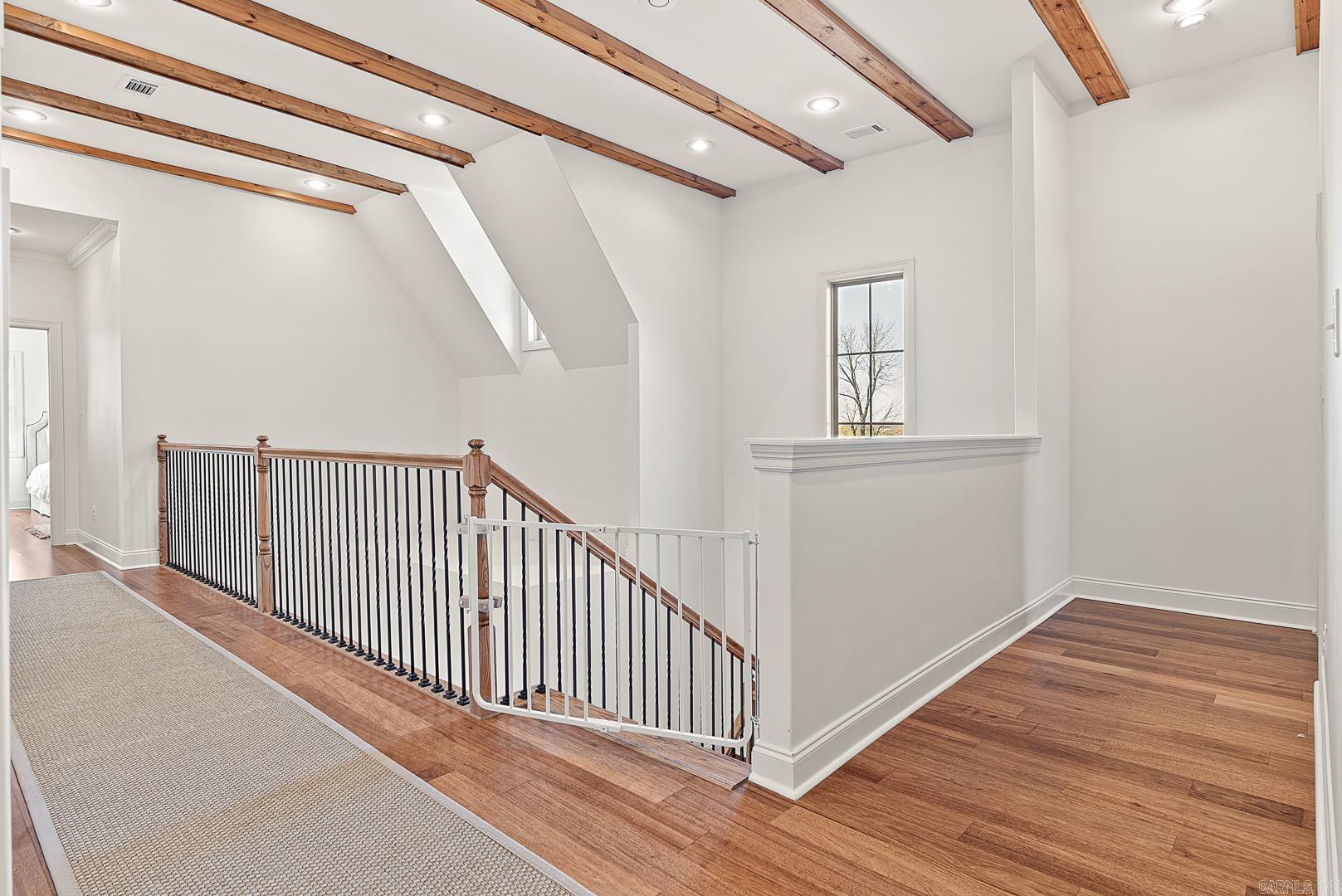 Lake Crest - Residential