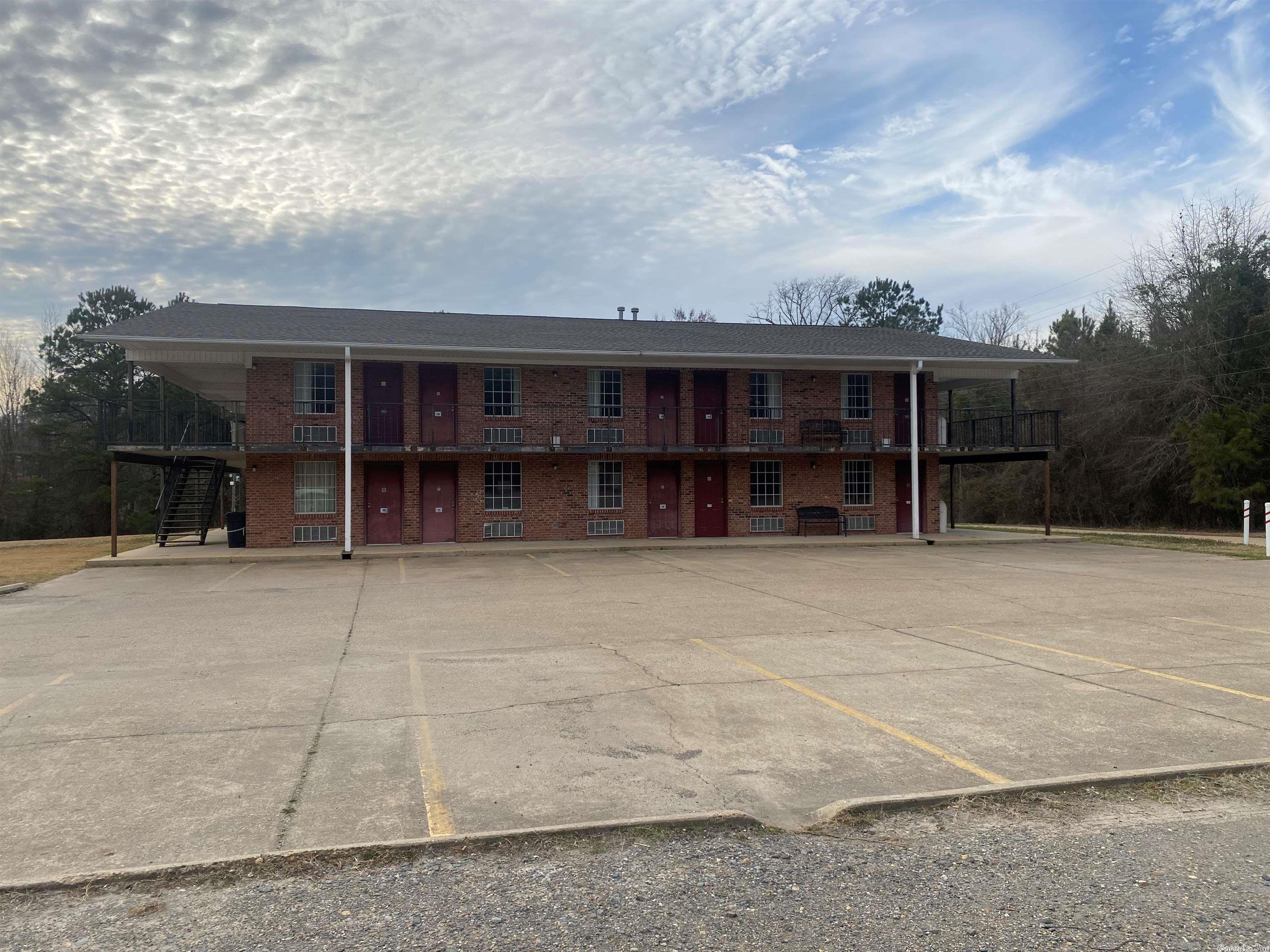 Metes & Bounds - Commercial Sale