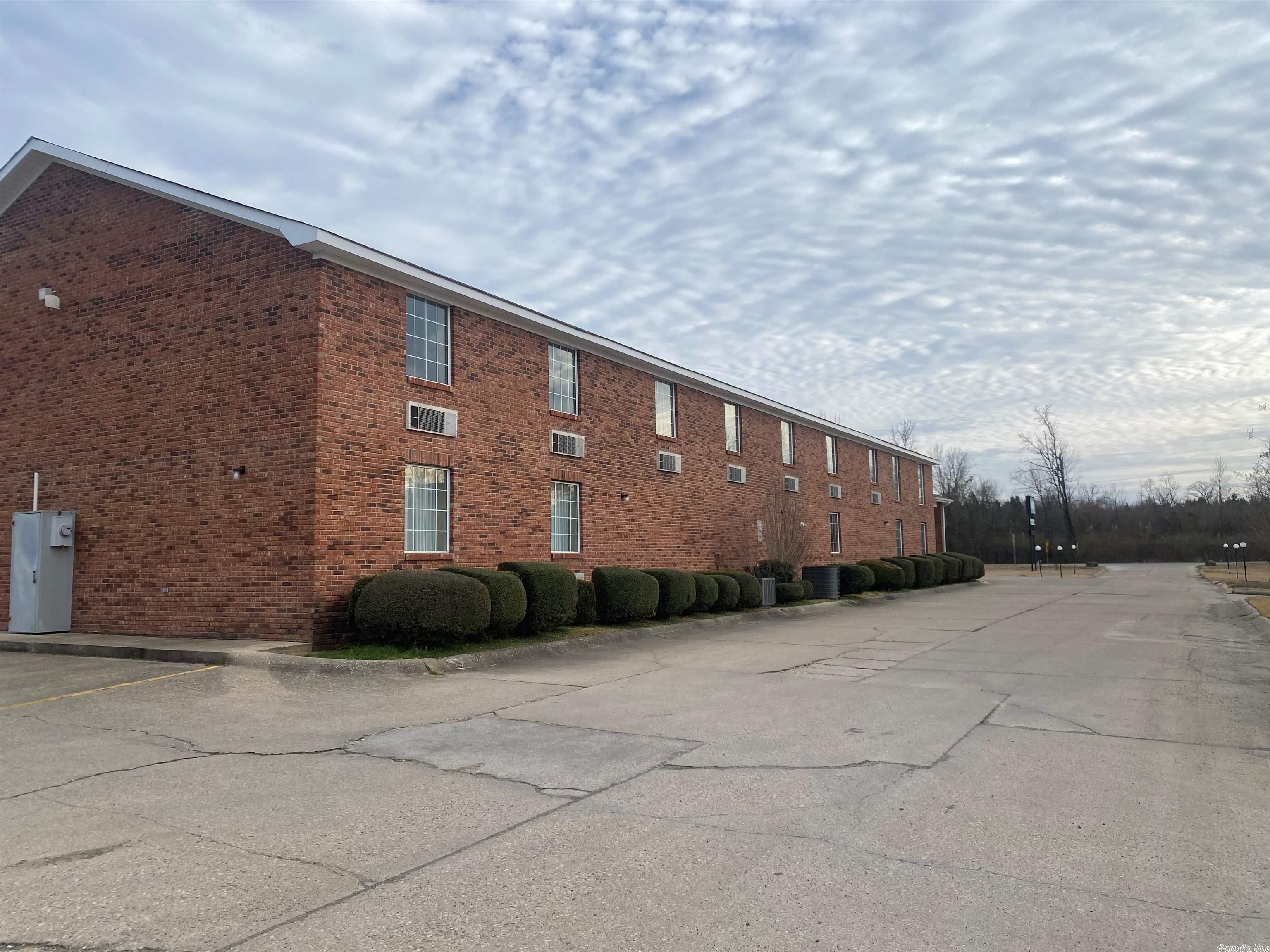 Metes & Bounds - Commercial Sale