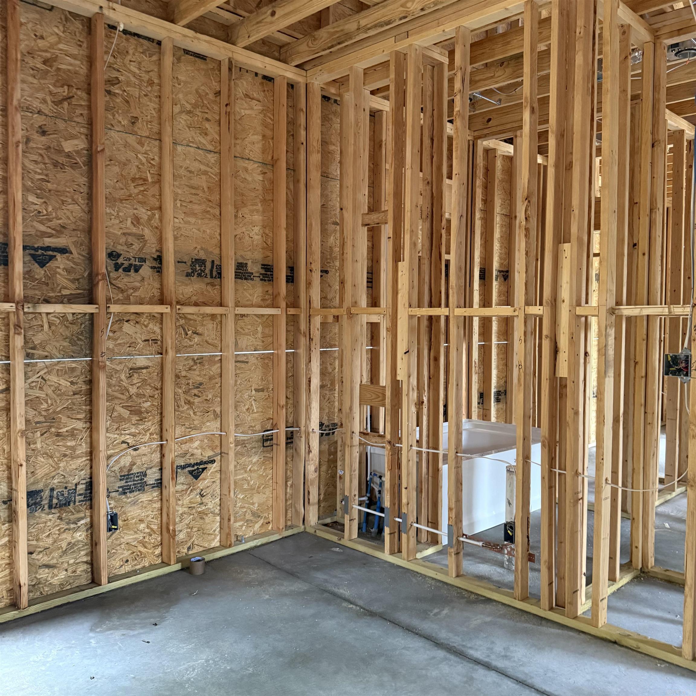 ELMHURST - Residential