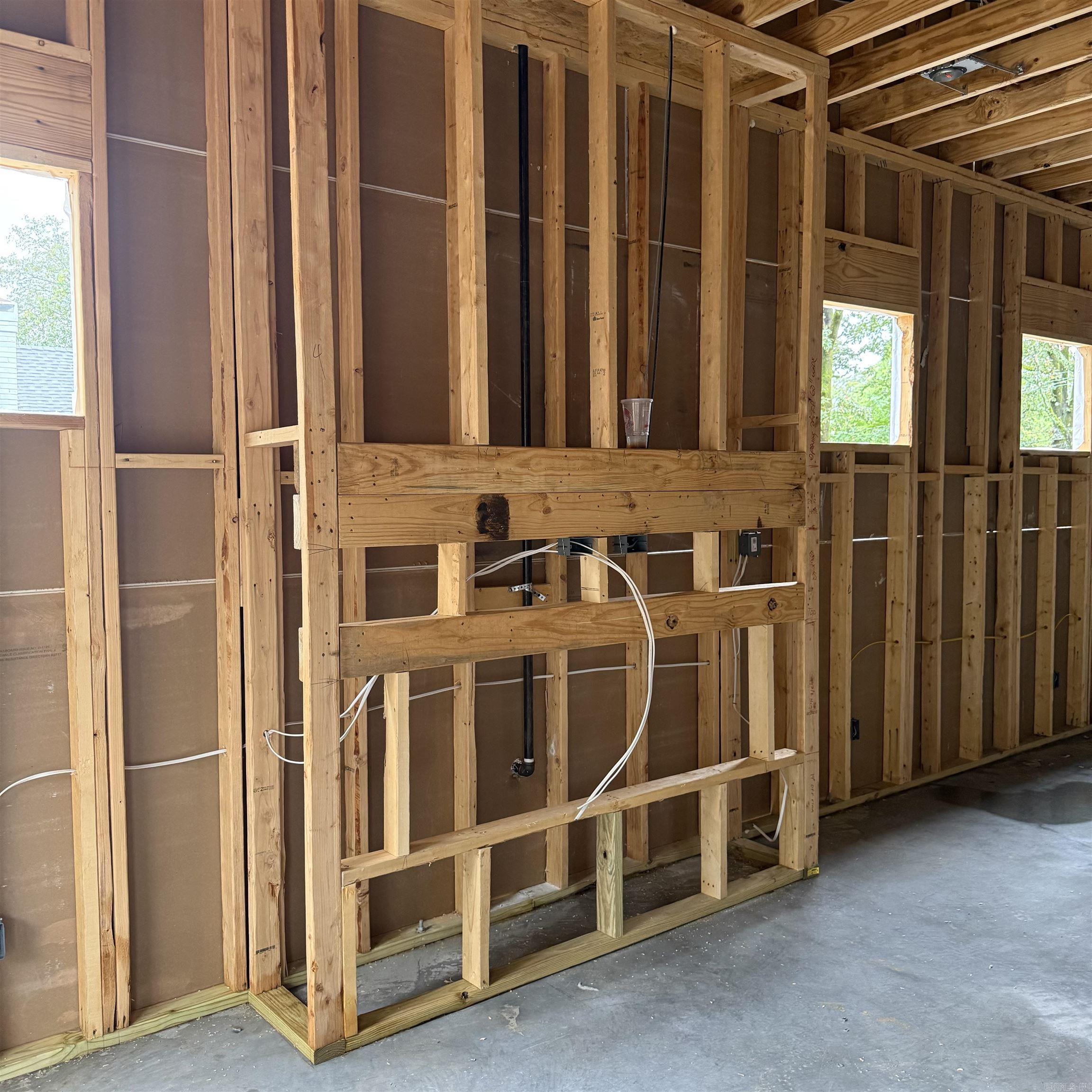 ELMHURST - Residential