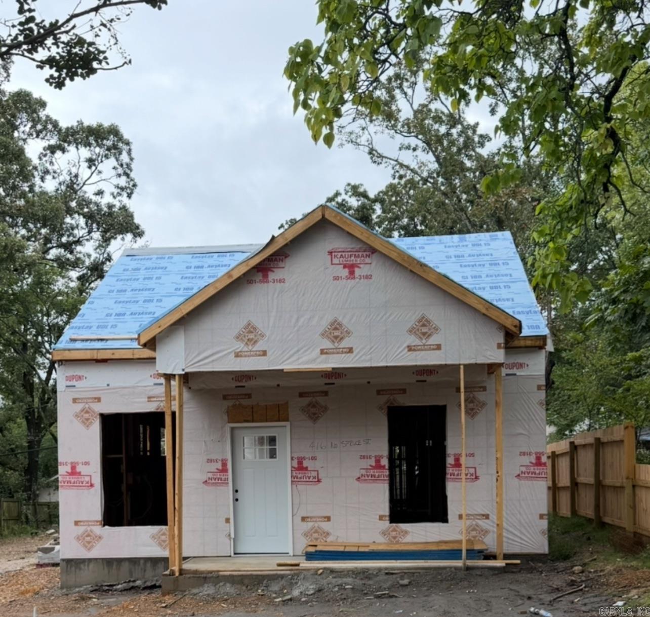 ELMHURST - Residential