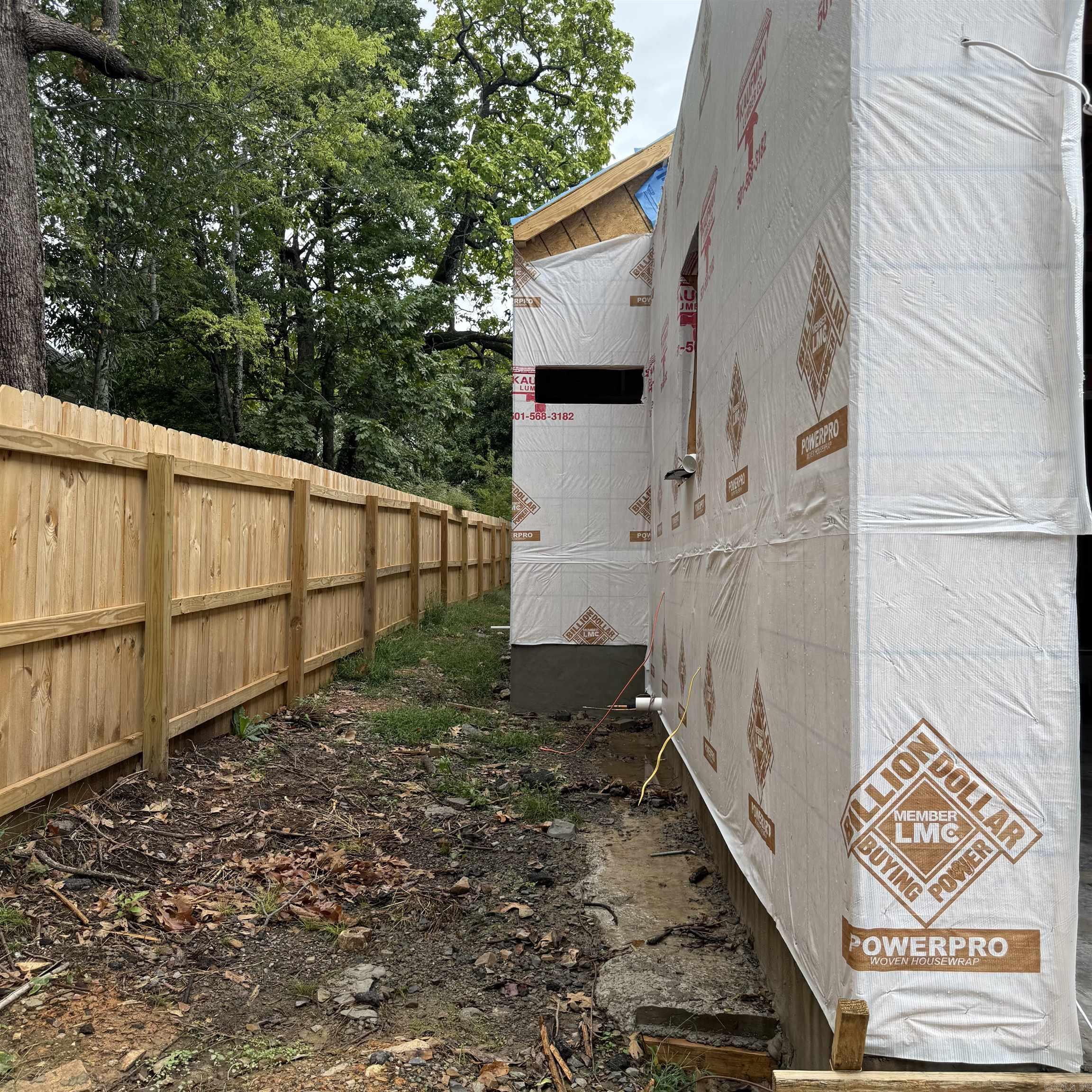 ELMHURST - Residential