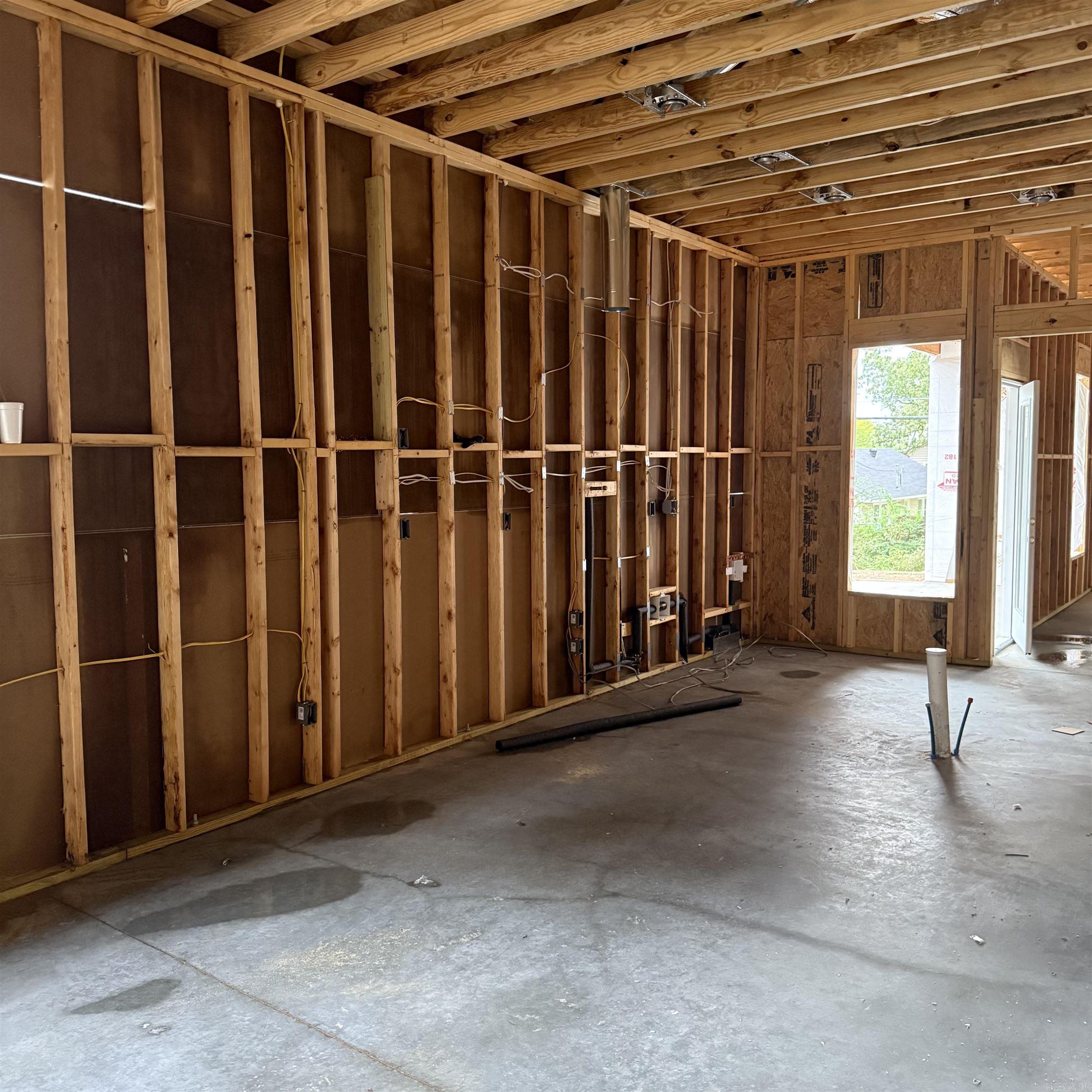 ELMHURST - Residential