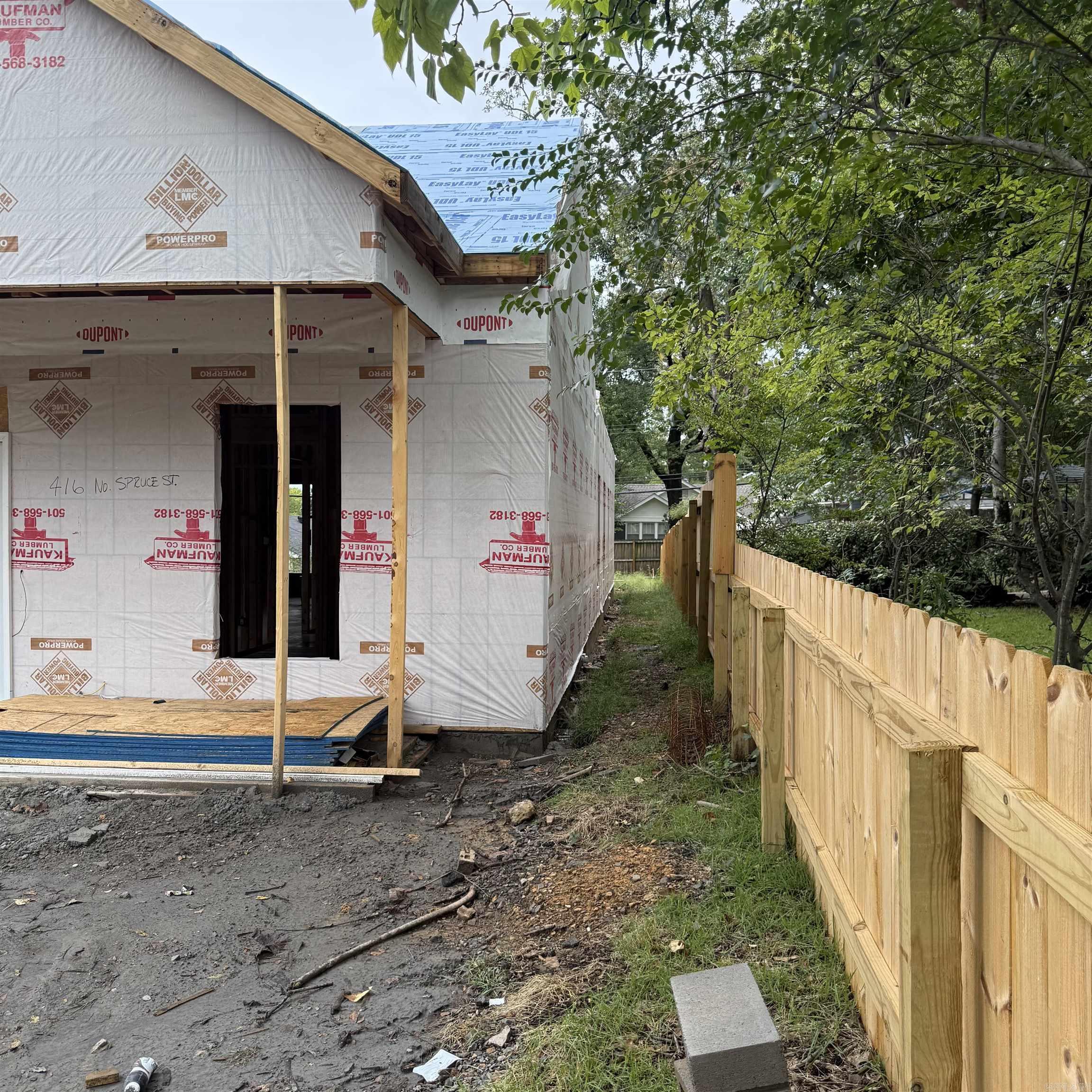 ELMHURST - Residential