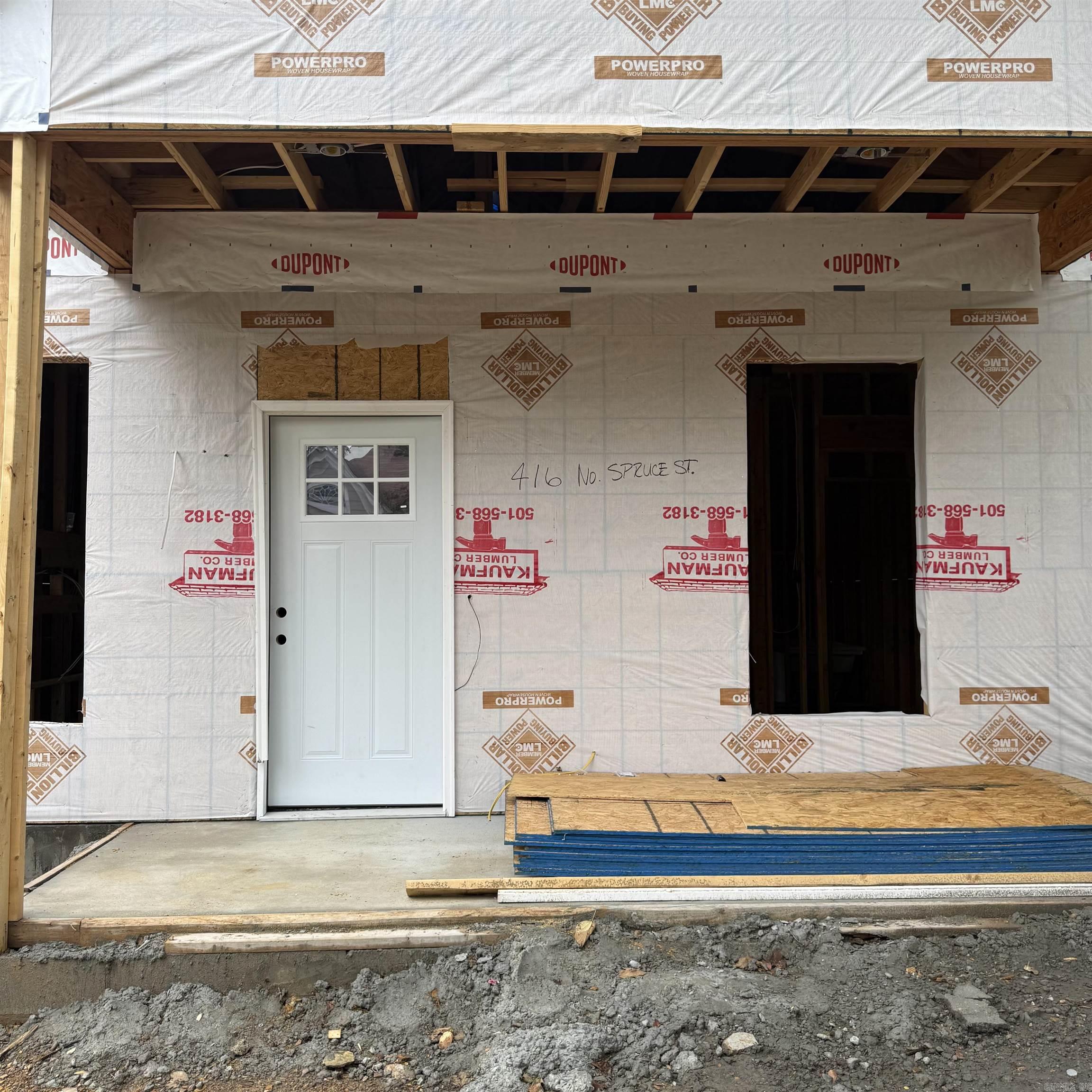 ELMHURST - Residential