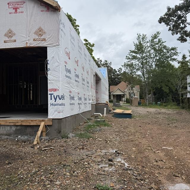 ELMHURST - Residential