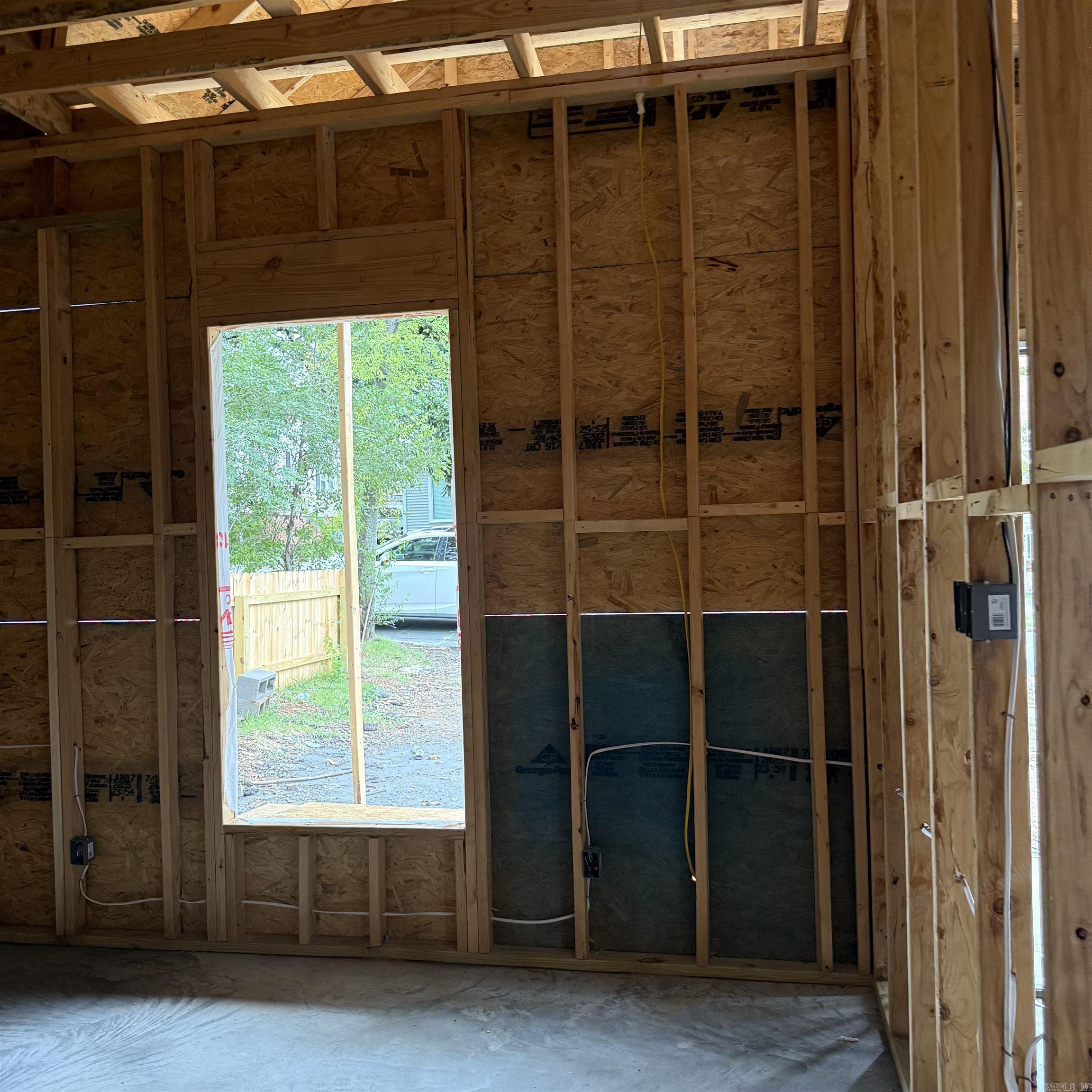 ELMHURST - Residential