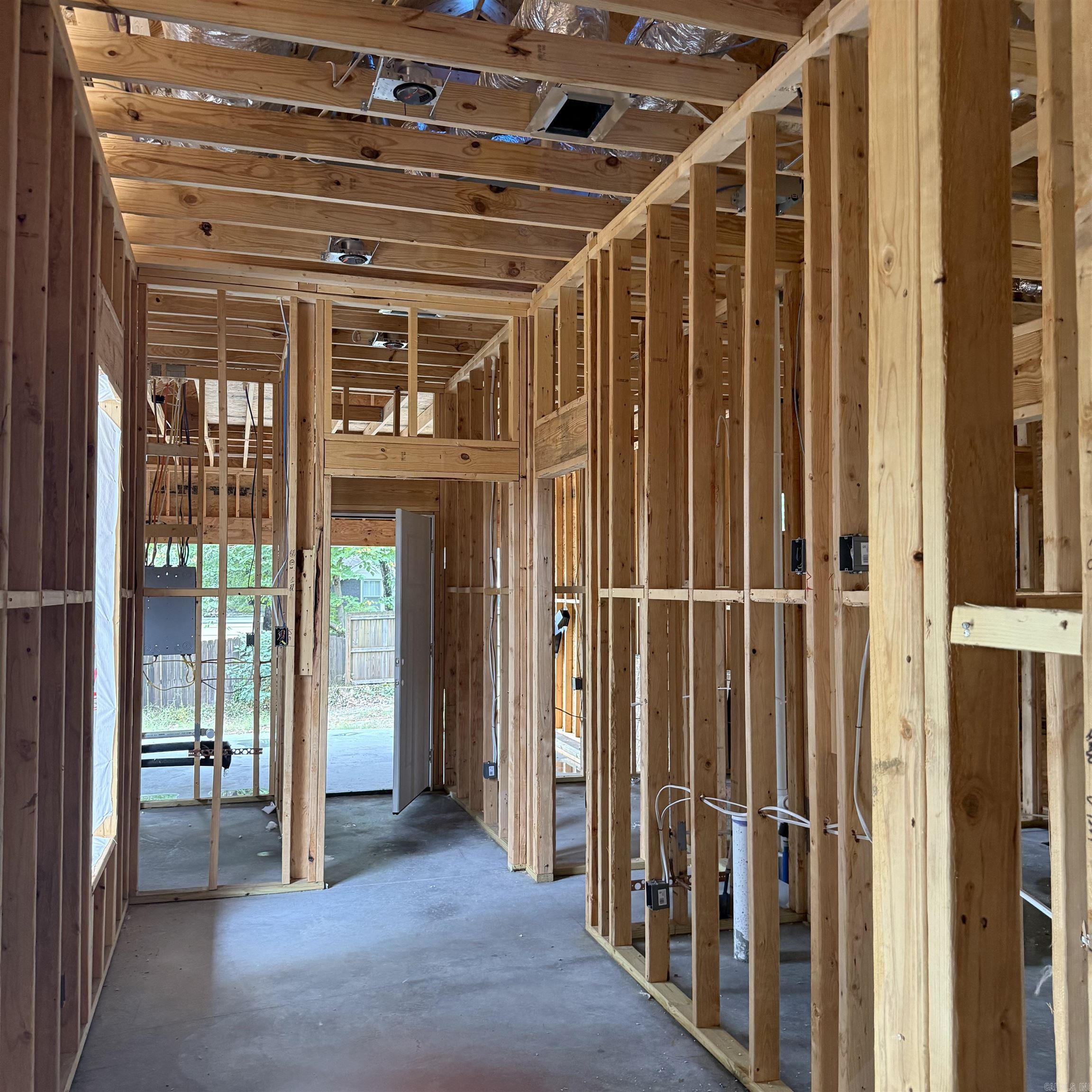 ELMHURST - Residential