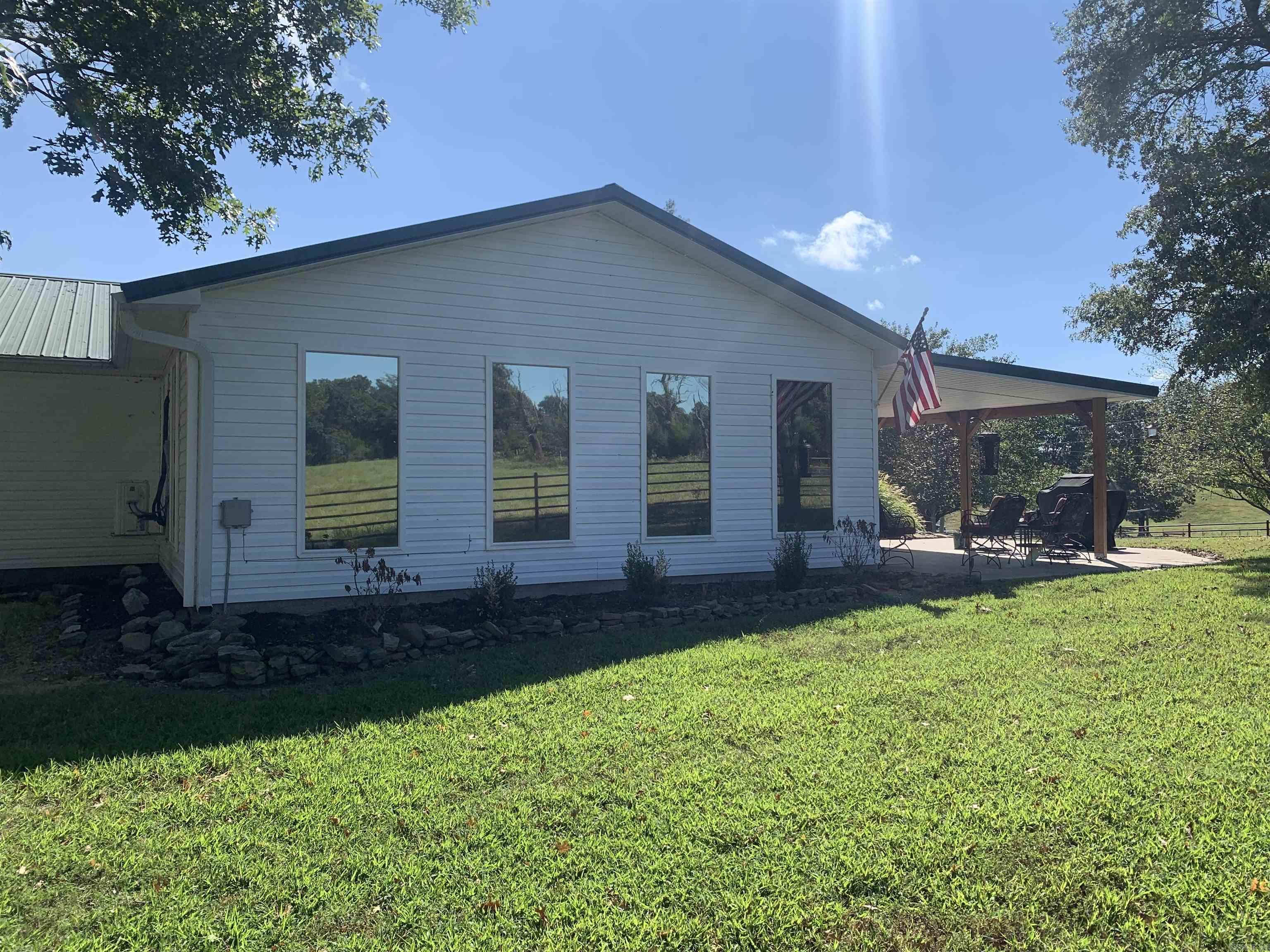 M&B PIGGOTT 2-20-8 - Residential