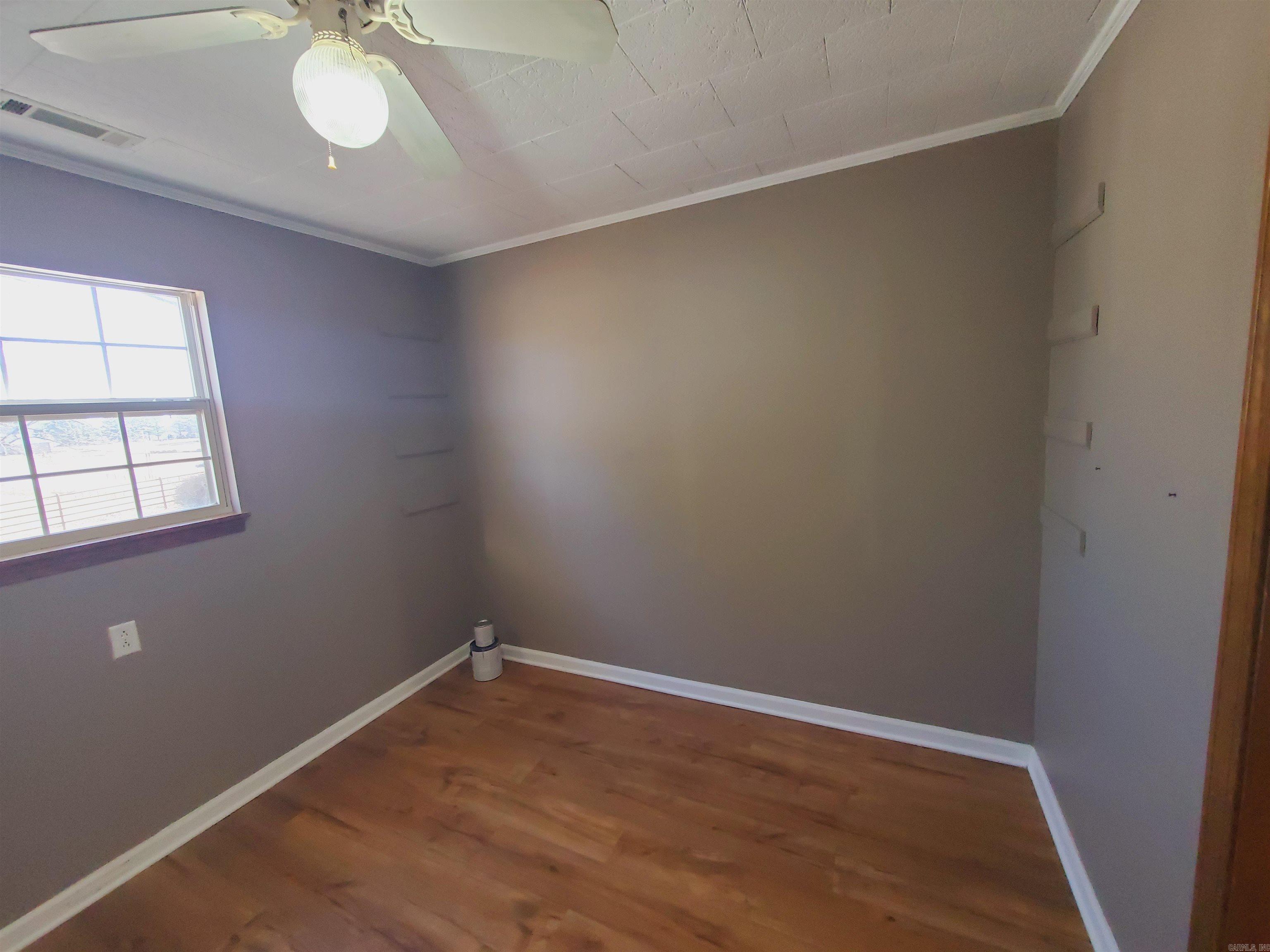 M&B PIGGOTT 2-20-8 - Residential