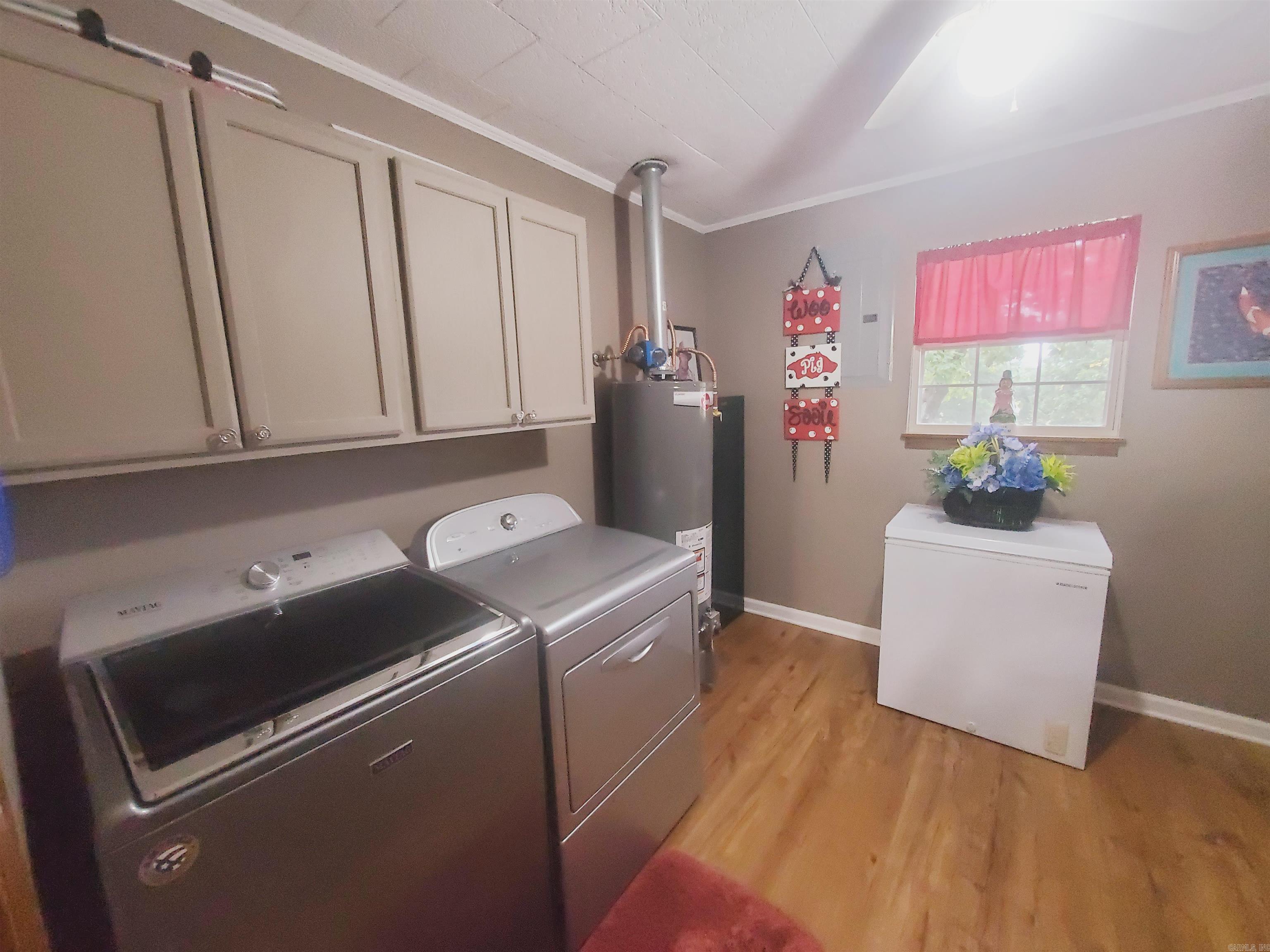 M&B PIGGOTT 2-20-8 - Residential