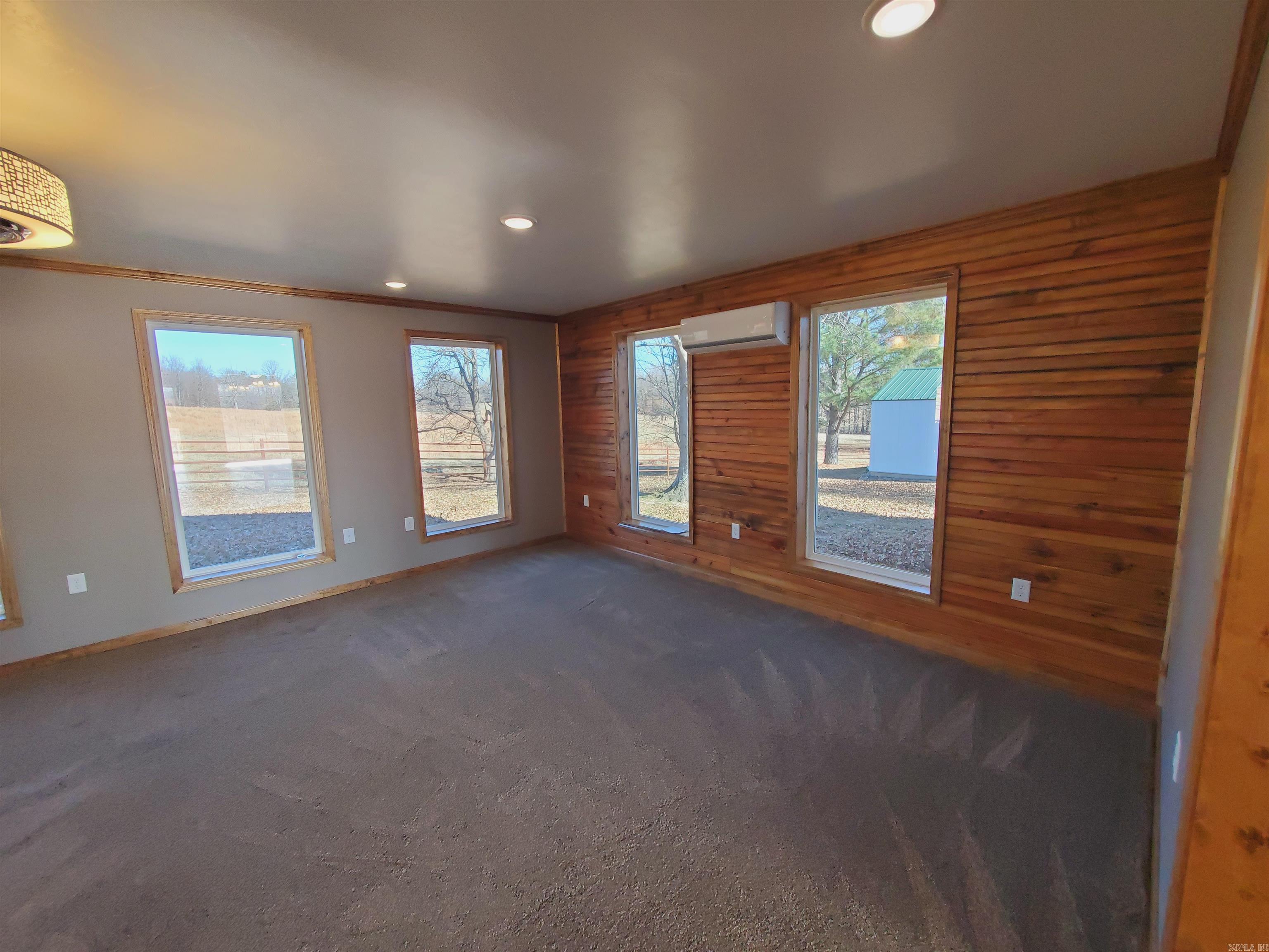 M&B PIGGOTT 2-20-8 - Residential