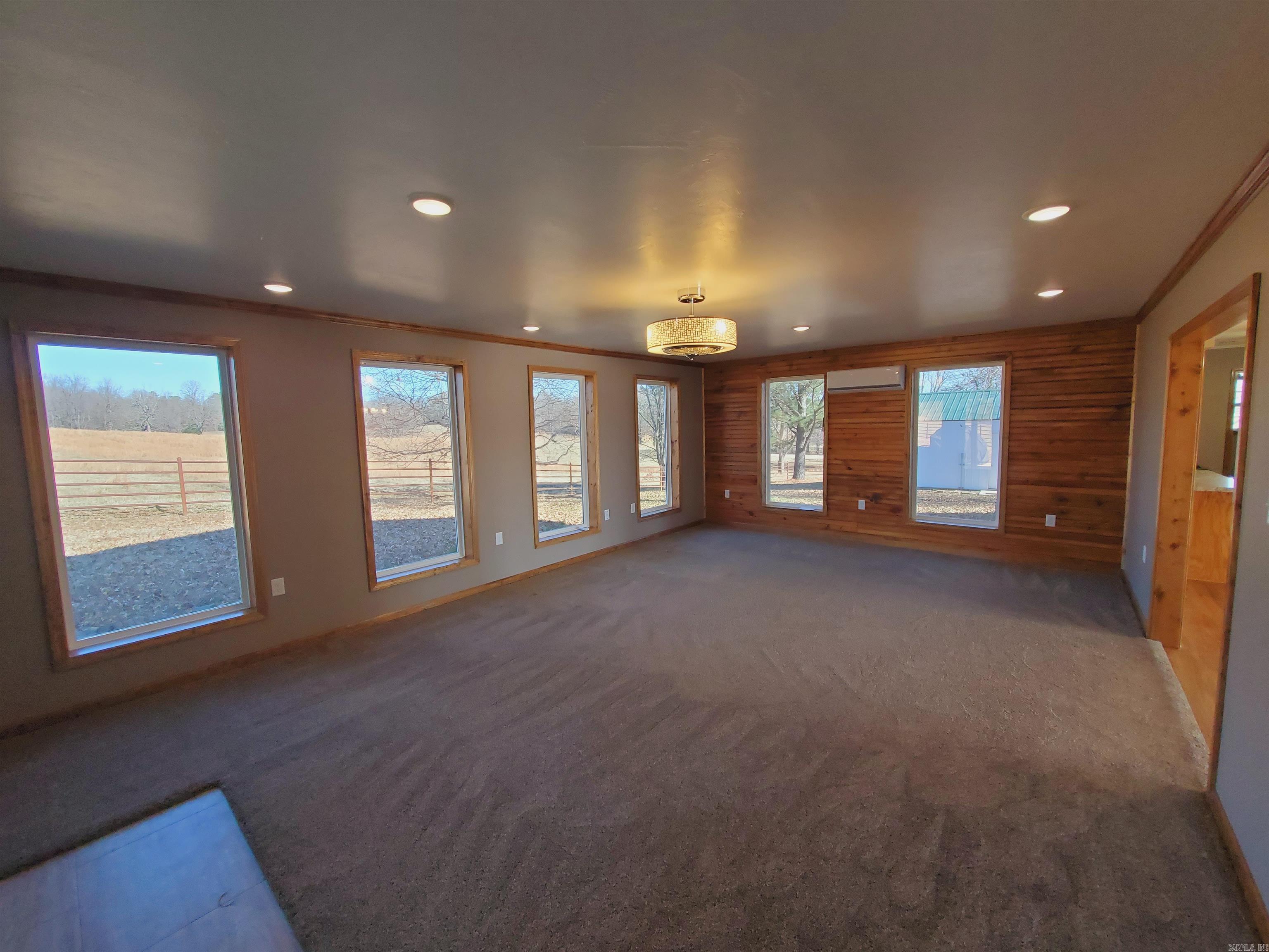 M&B PIGGOTT 2-20-8 - Residential