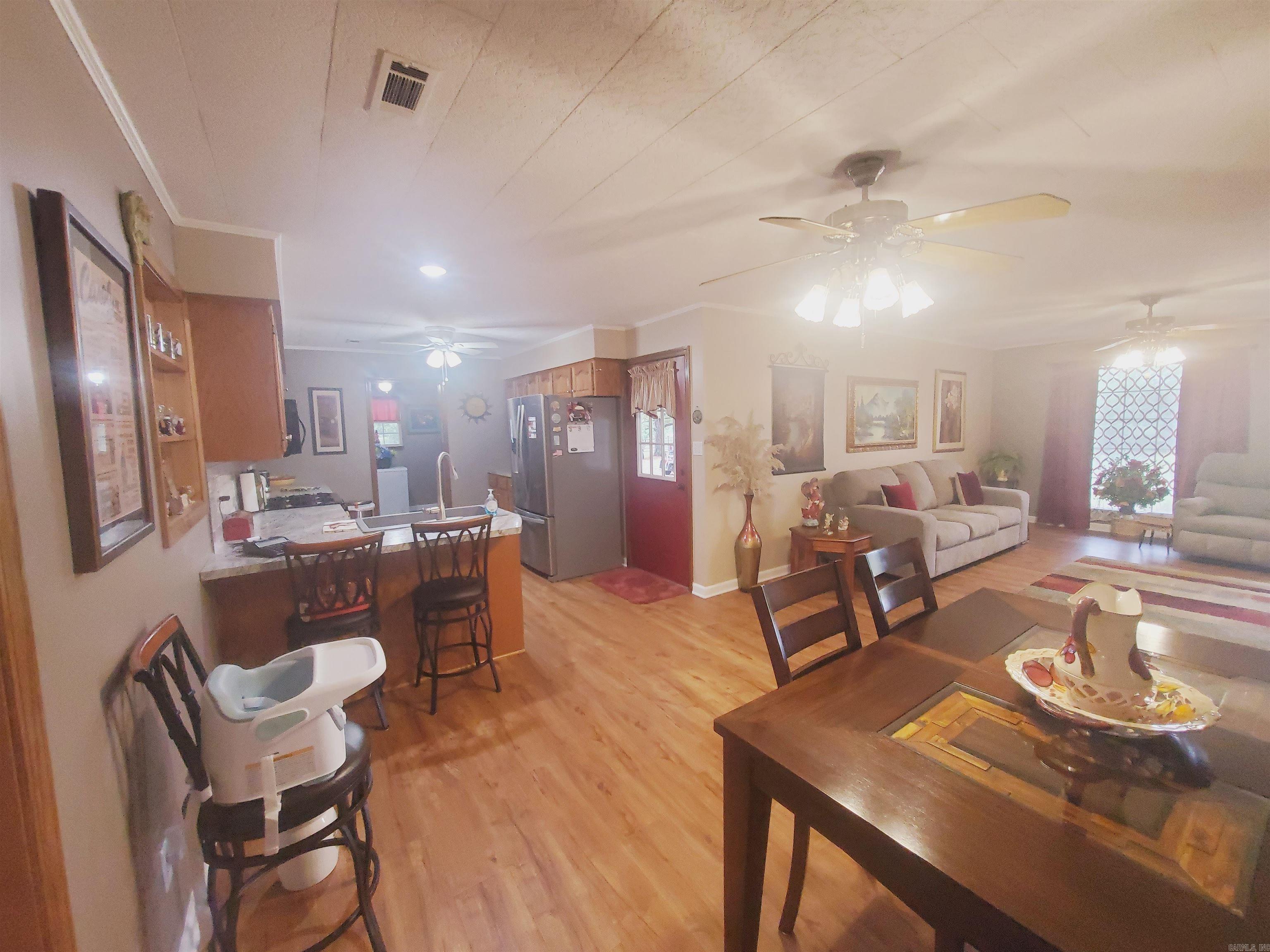 M&B PIGGOTT 2-20-8 - Residential