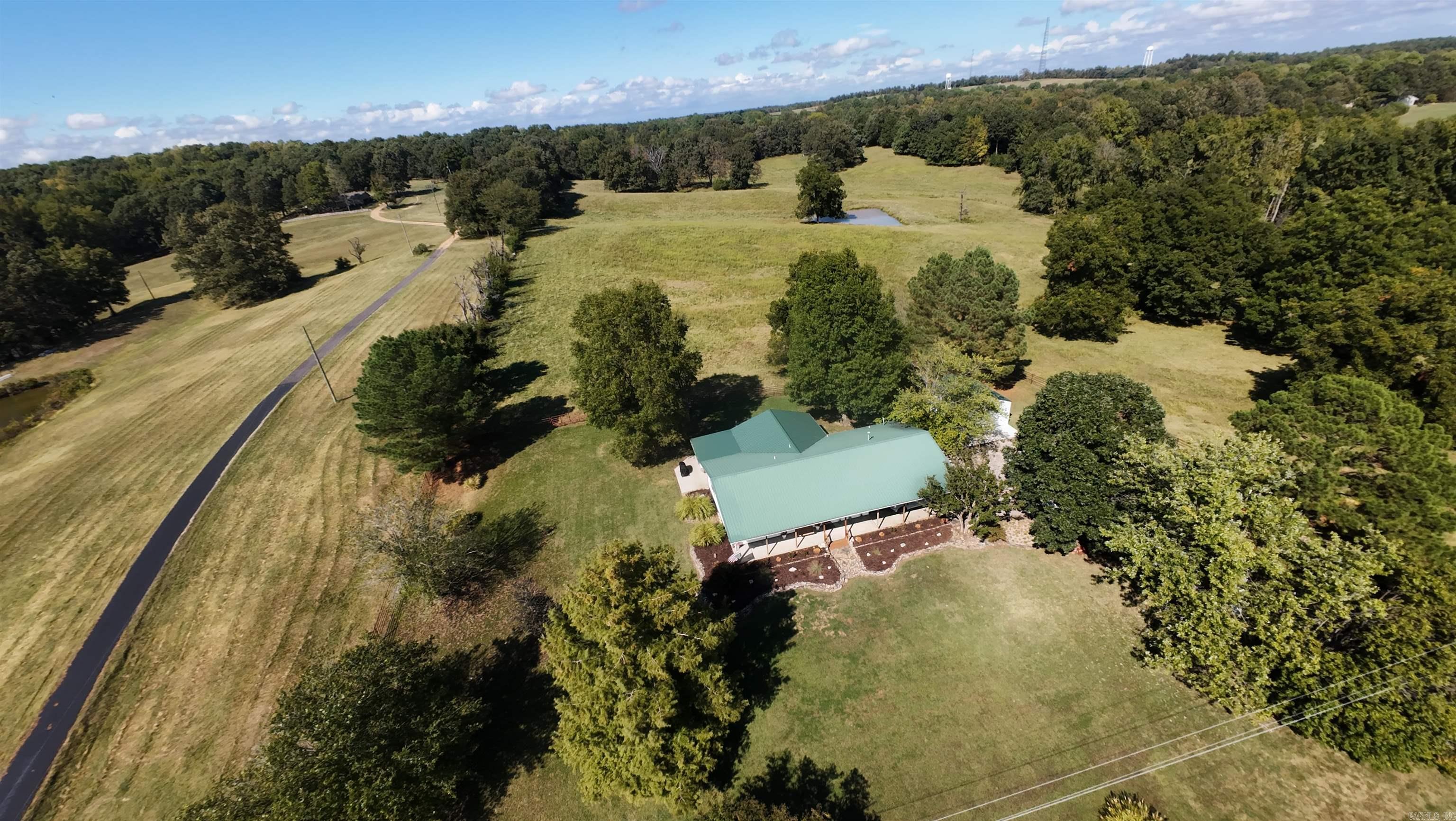 M&B PIGGOTT 2-20-8 - Residential
