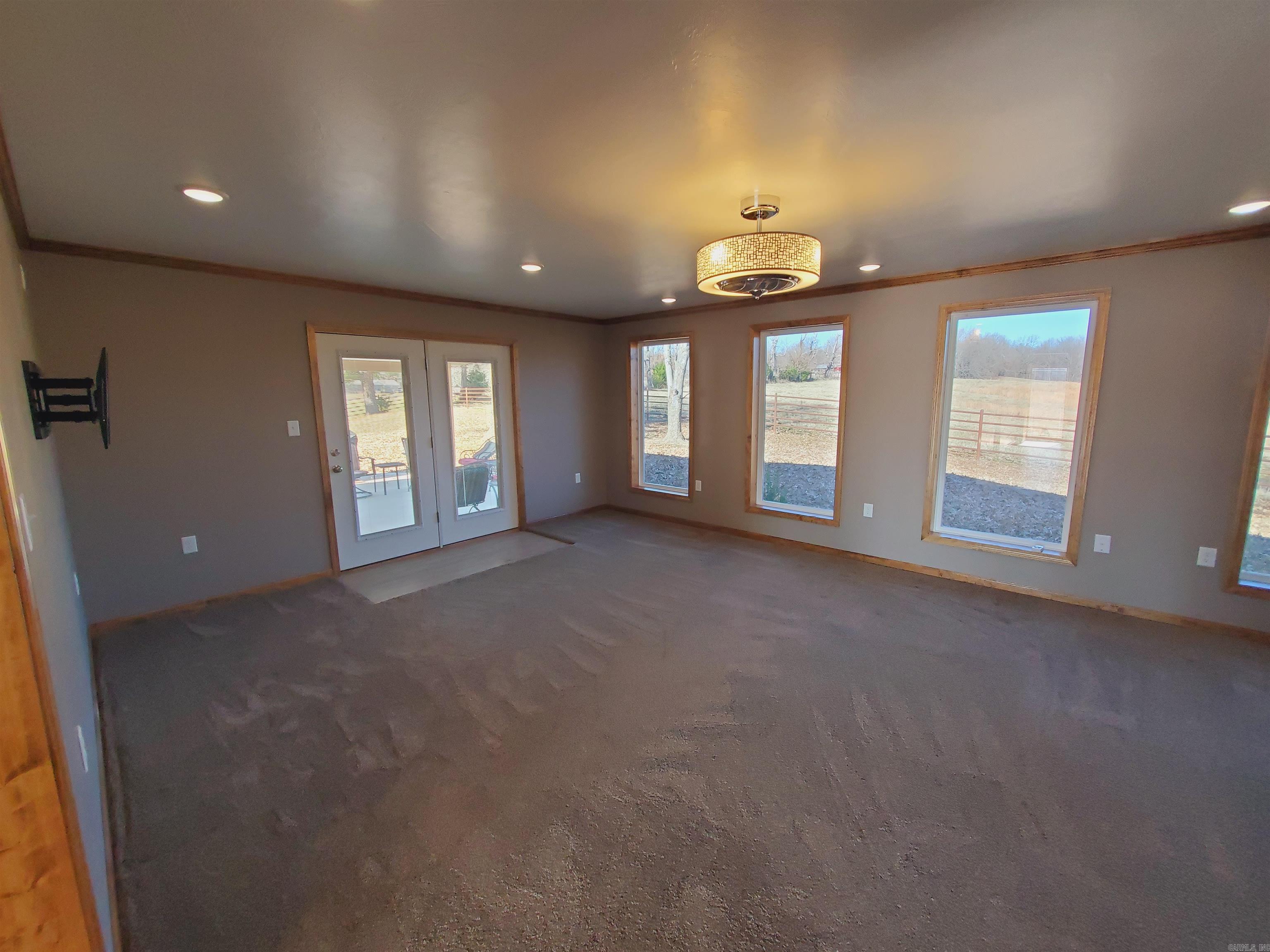 M&B PIGGOTT 2-20-8 - Residential