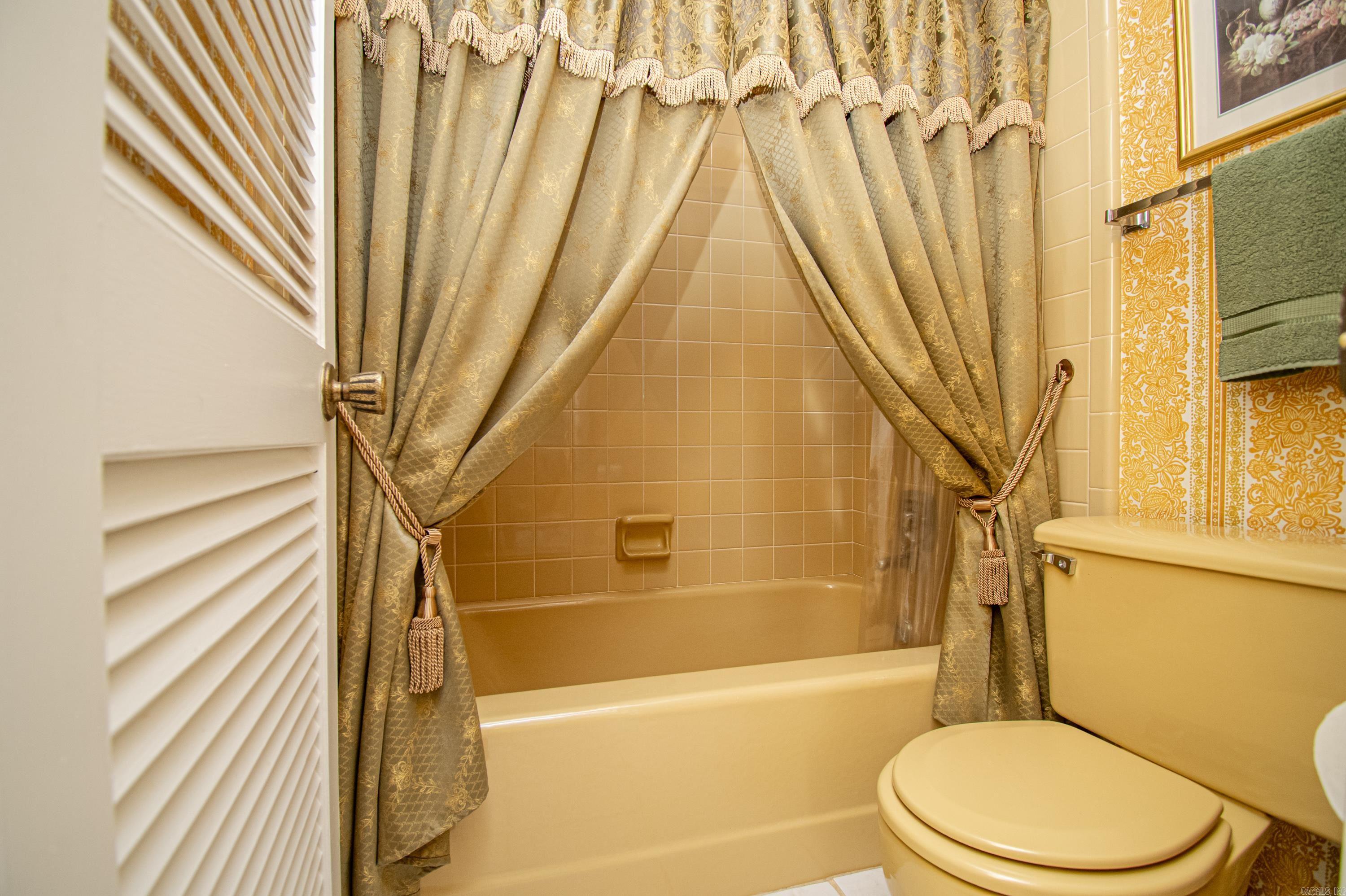 Thompson Heights - Residential