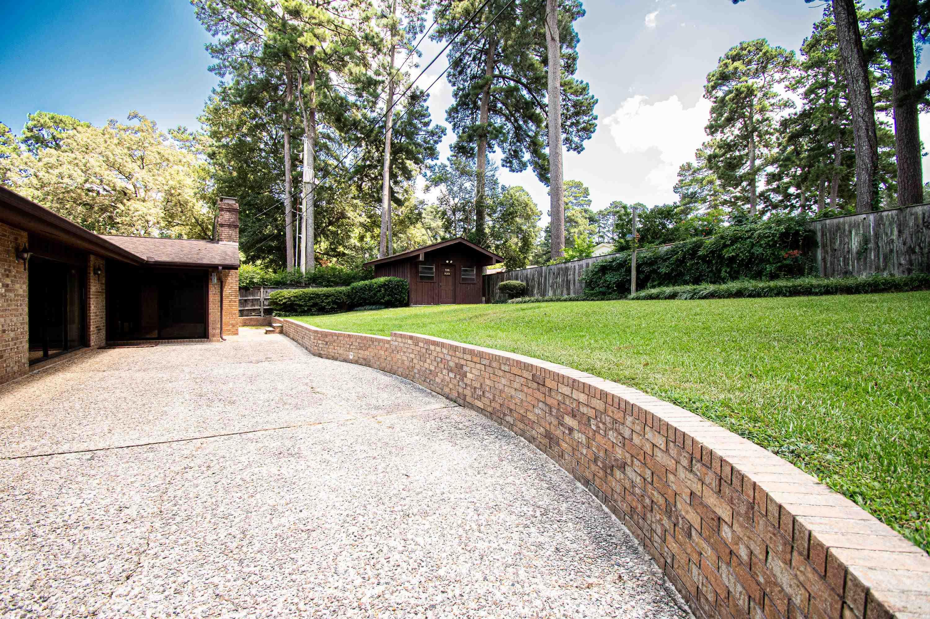 Thompson Heights - Residential