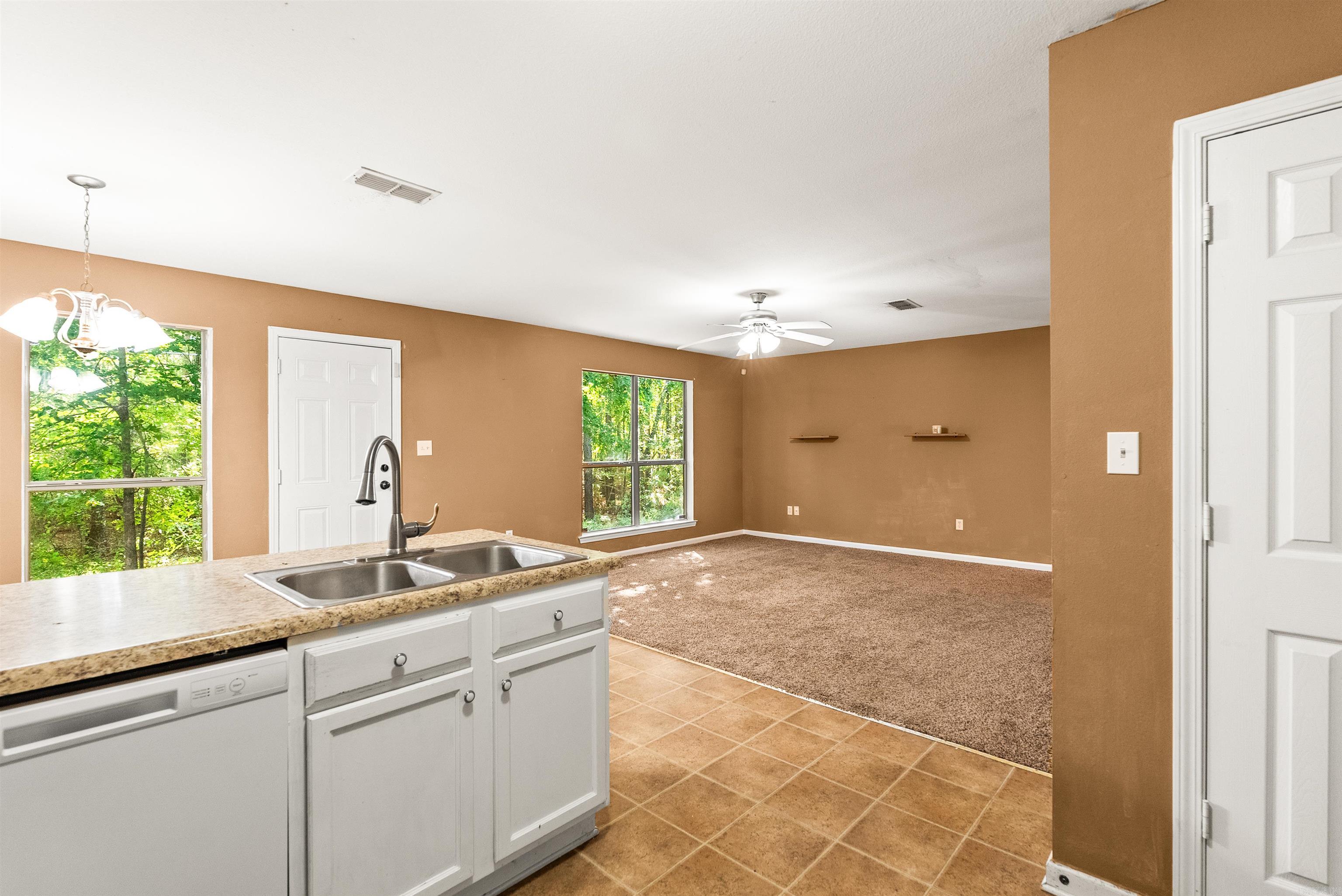 Quail Creek - Residential
