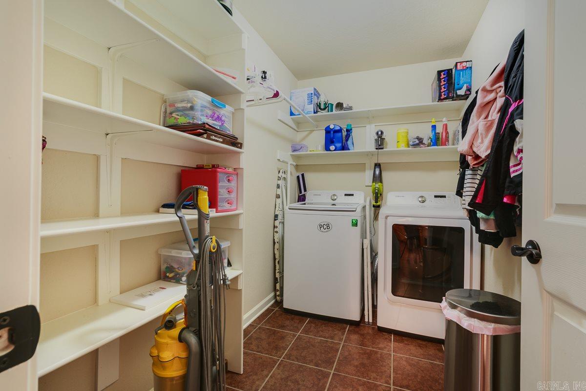 Cross Creek - Residential Lease