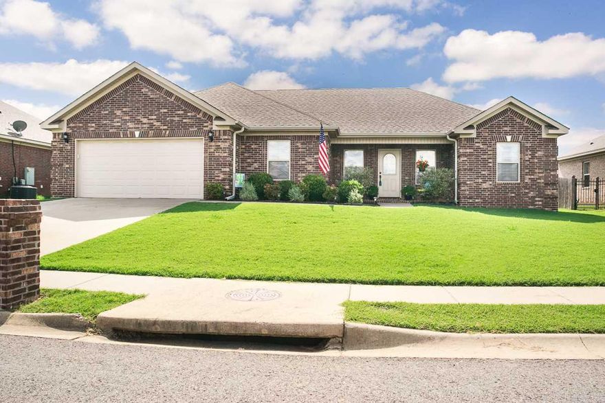 Fantastic 4 bedroom or 3 bedroom Plus office, 2 bath, flexible floor plan. Bright and roomy living room. Beautiful kitchen with oak cabinets, tile backsplash and HUGE pantry. Good size master with great master bath featuring jetted tub, separate shower and his & hers closets. Lush backyard with covered patio, extra concrete slab and storage building. Pets allowed with owner approval and $250 non-refundable pet fee per pet. NO SMOKING allowed inside home or garage.