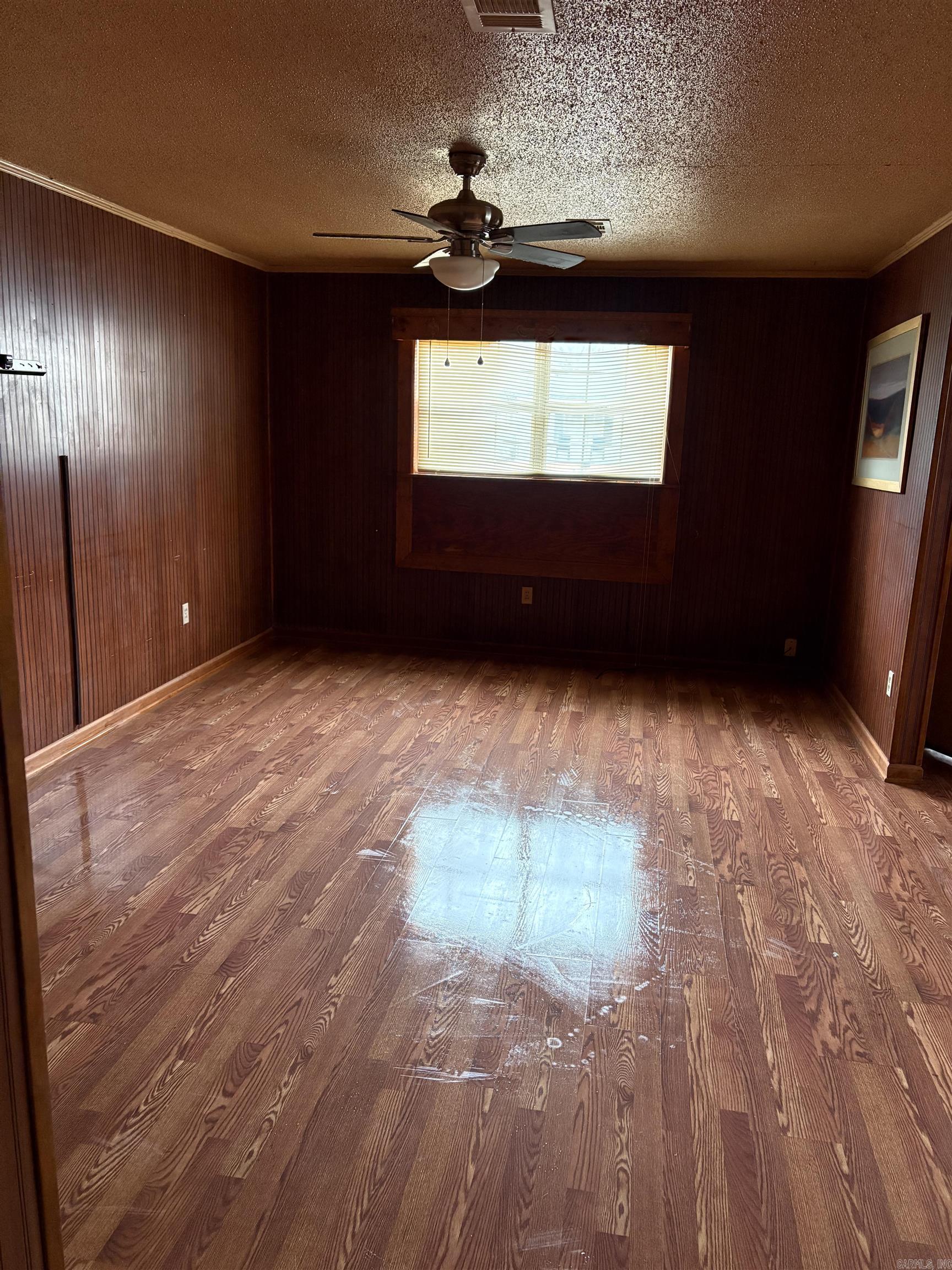 LYNCH ADD - Residential