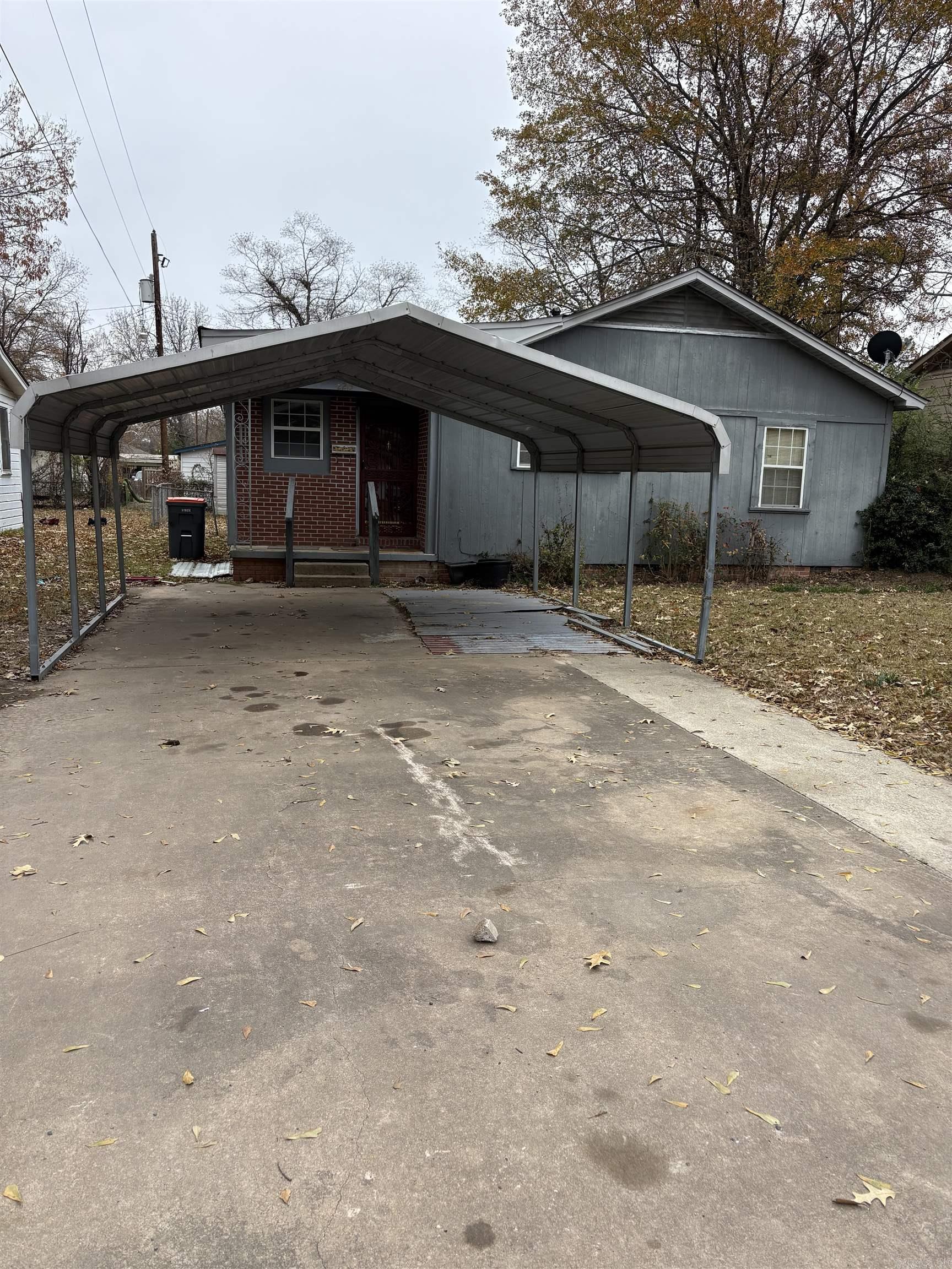 LYNCH ADD - Residential