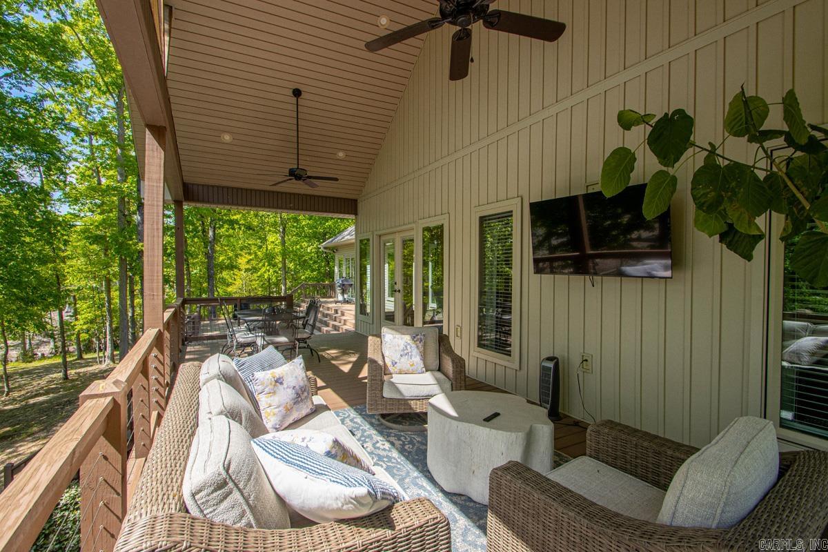 SPRINGLAKE COUNTRY CLUB - Residential