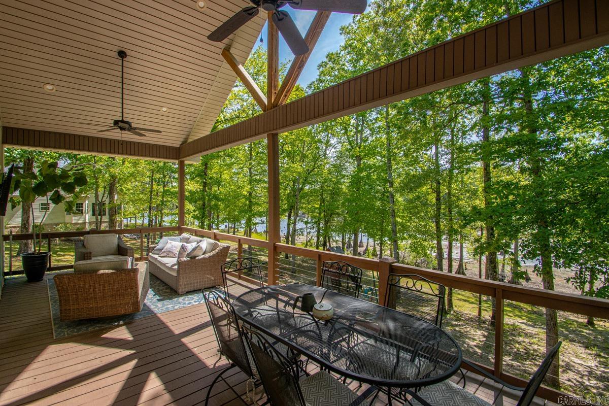 SPRINGLAKE COUNTRY CLUB - Residential