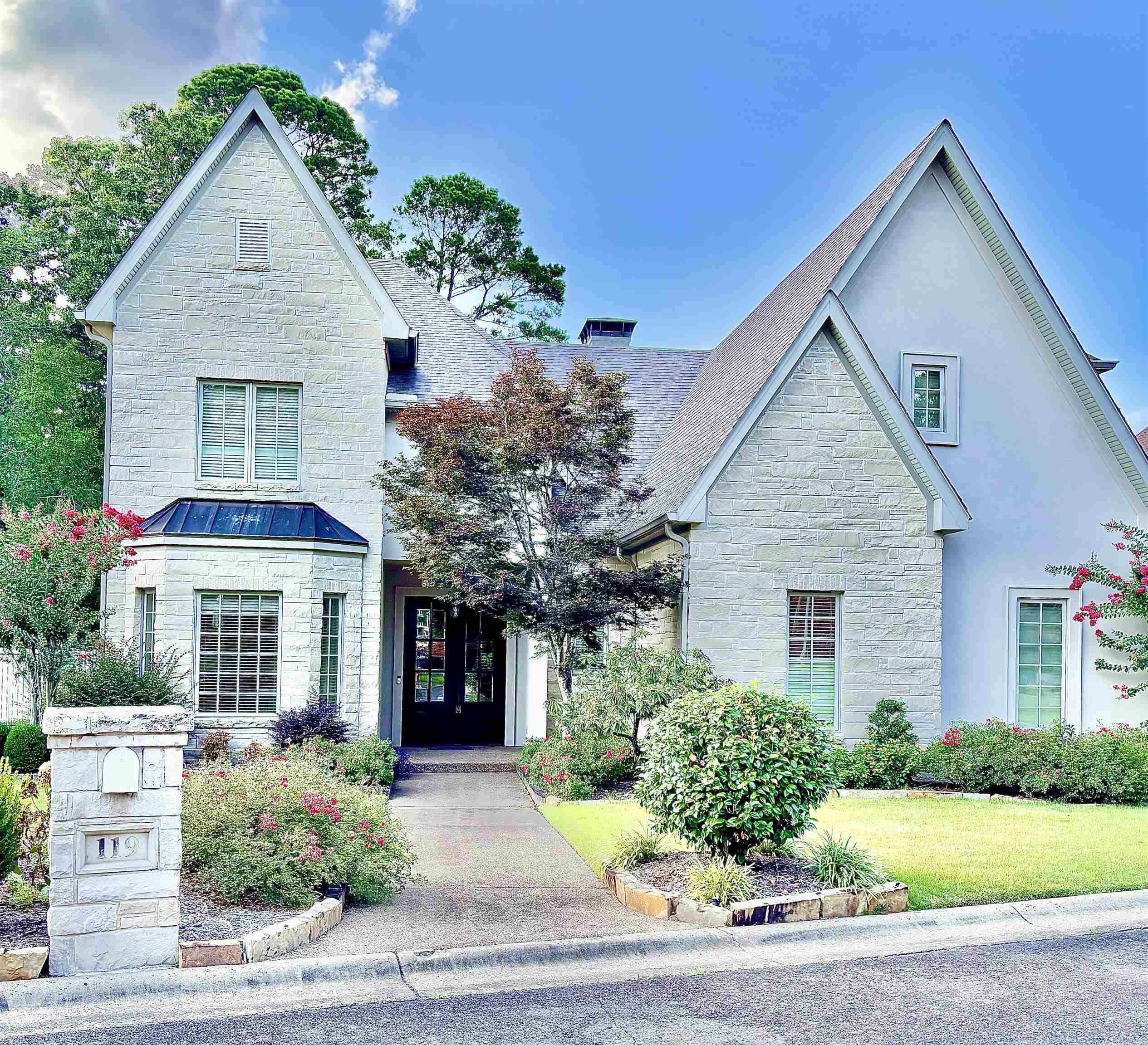 Welcome to 119 Seven Oaks Court- located in the exclusive Seven Oaks cul-de-sac. This stunning home offers a perfect blend of comfort, style, and functionality. Step into a spacious open-concept layout featuring a beautifully updated kitchen, a cozy living area, and a bright breakfast nook — all seamlessly connected in the Great Room. Just beyond, a sunroom opens to a truly unique backyard oasis, complete with a custom in-ground blue saltwater pool, expansive patio, and a premium outdoor entertainment area. Enjoy granite countertops, a built-in grill, separate smoker, and a fire pit — ideal for hosting unforgettable gatherings. Behind the pool, you'll find a peaceful and private green space for extra tranquility. Inside, there's a flexible office space near the kitchen that can easily be converted into a formal dining room. The main level features a spacious master en-suite bedroom. Upstairs, you’ll find three additional bedrooms, two full baths, a den AND a bonus room for recreation or media space. The beautifully landscaped yard is both the perfect size and low maintenance. This property is located in the the sought-after Lakeside School District — this home