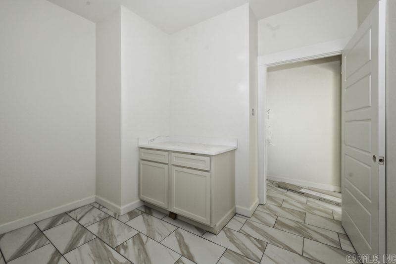 Saline - Residential