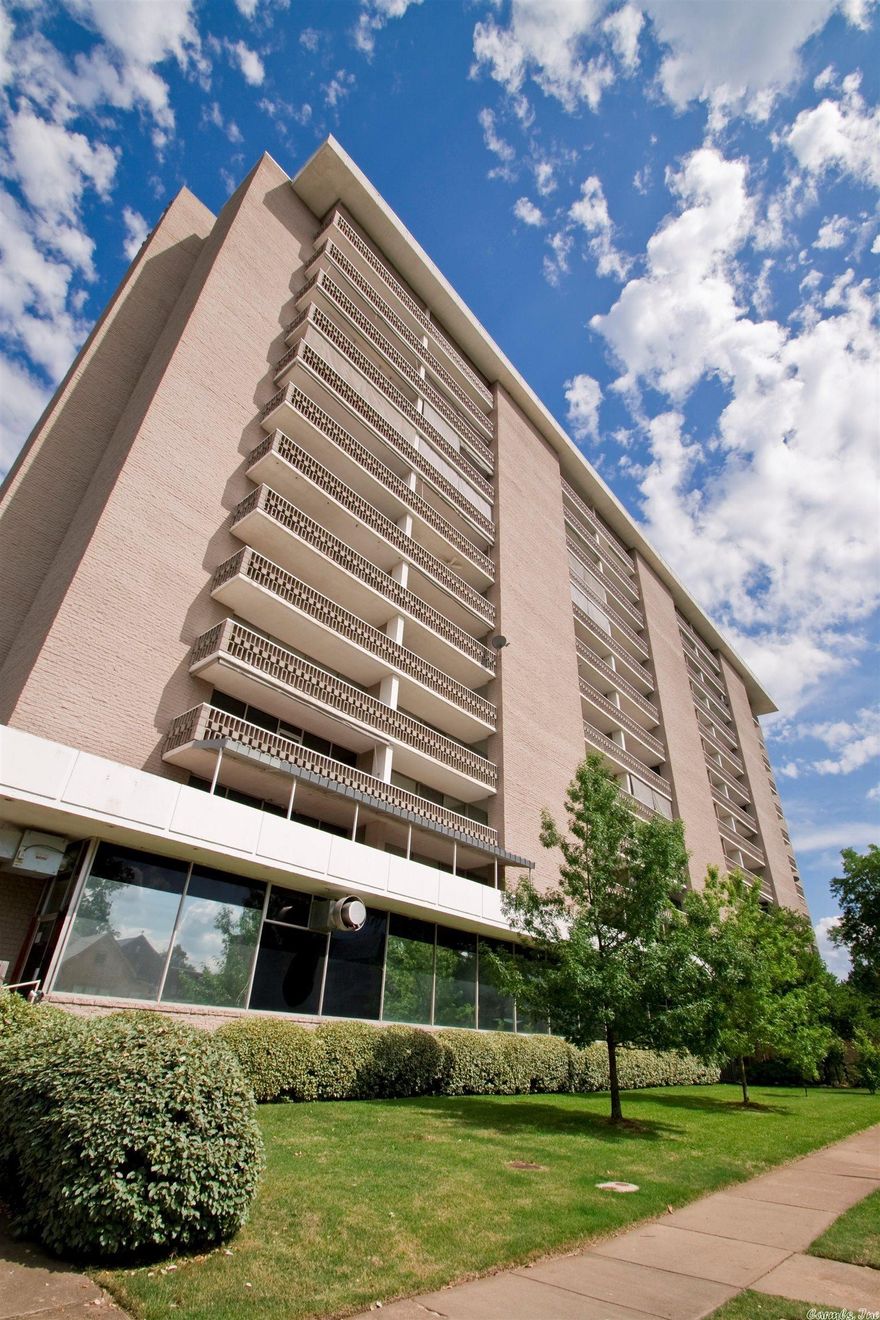 Coveted, quiet WEST SIDE VIEW. Looks at St. Edwards Catholic Church, the new Arts Center, and sunset too! Make your good real estate investment now!  Beautiful pool, work out room, hospitality room, professionally decorated entry.  SECURITY GATES.  Convenient to Airport, River Market District, Clinton Library, Dickey Stephens Park, Simmons Arena, and the brand new Arkansas Museum of Fine Arts.  Quapaw Tower is a very nice place to call home, full time or part time.  No Air BNB allowed. Cash or Conventional loan works best.