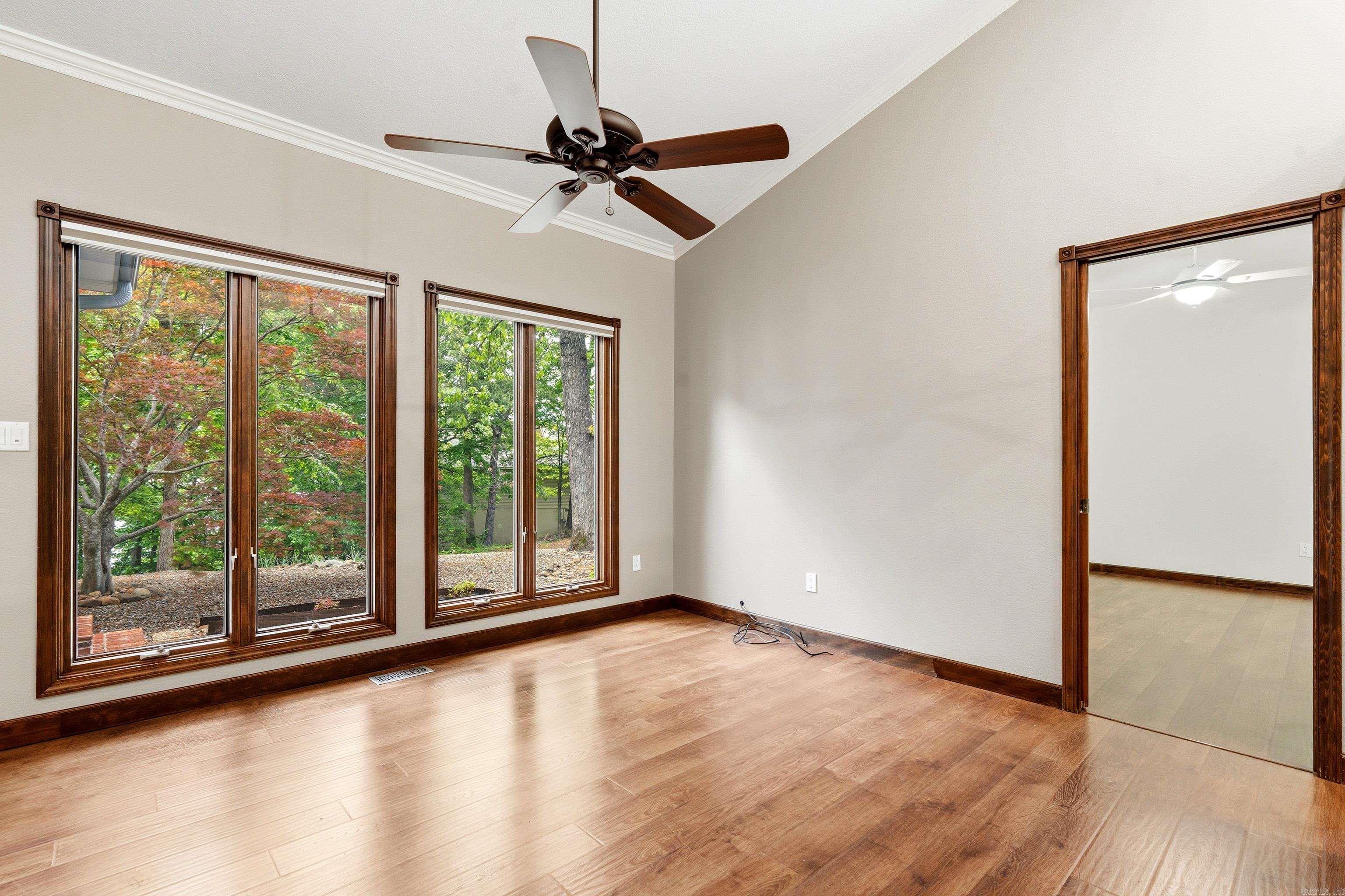 Guindola - Residential