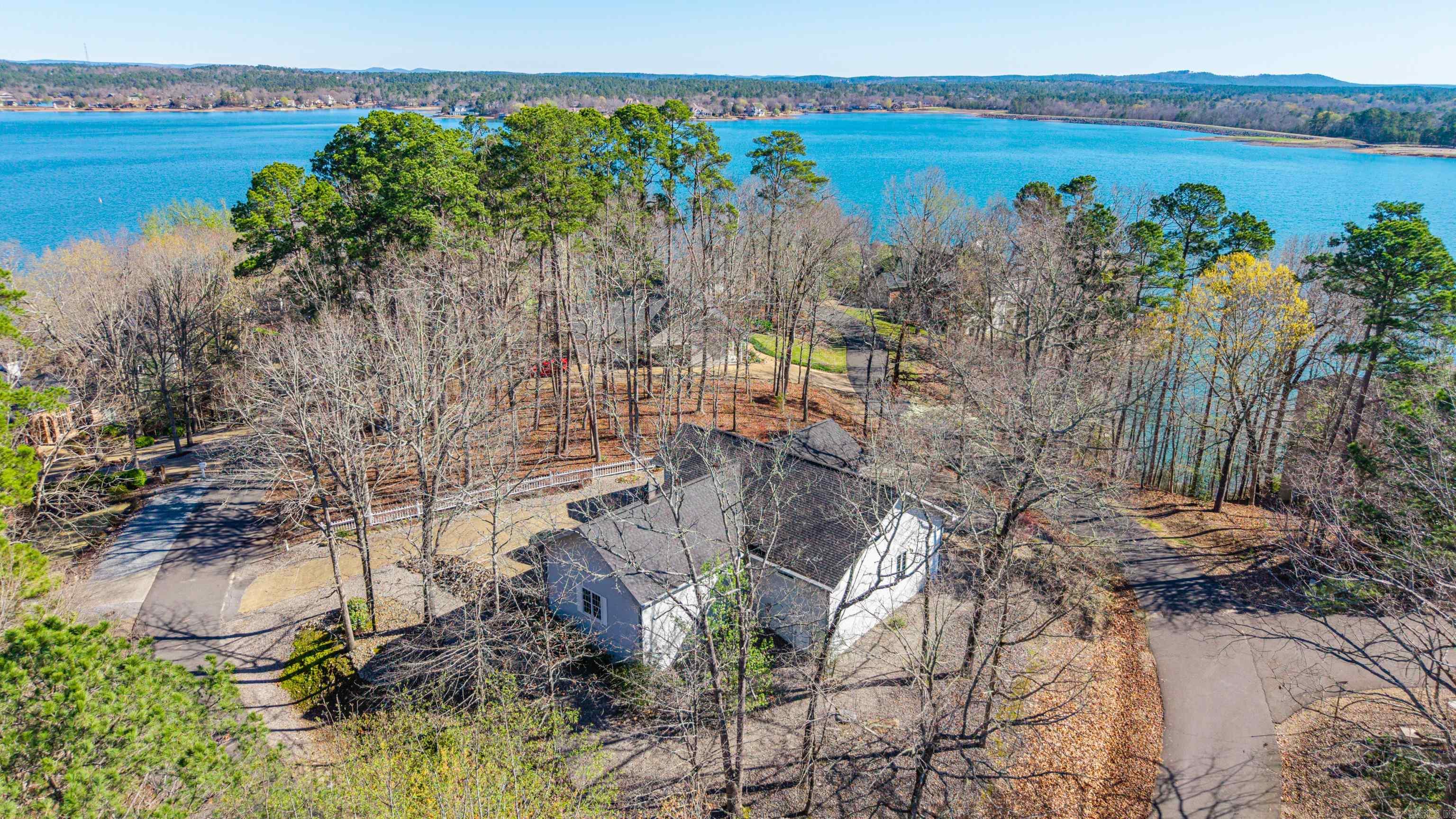 Guindola - Residential