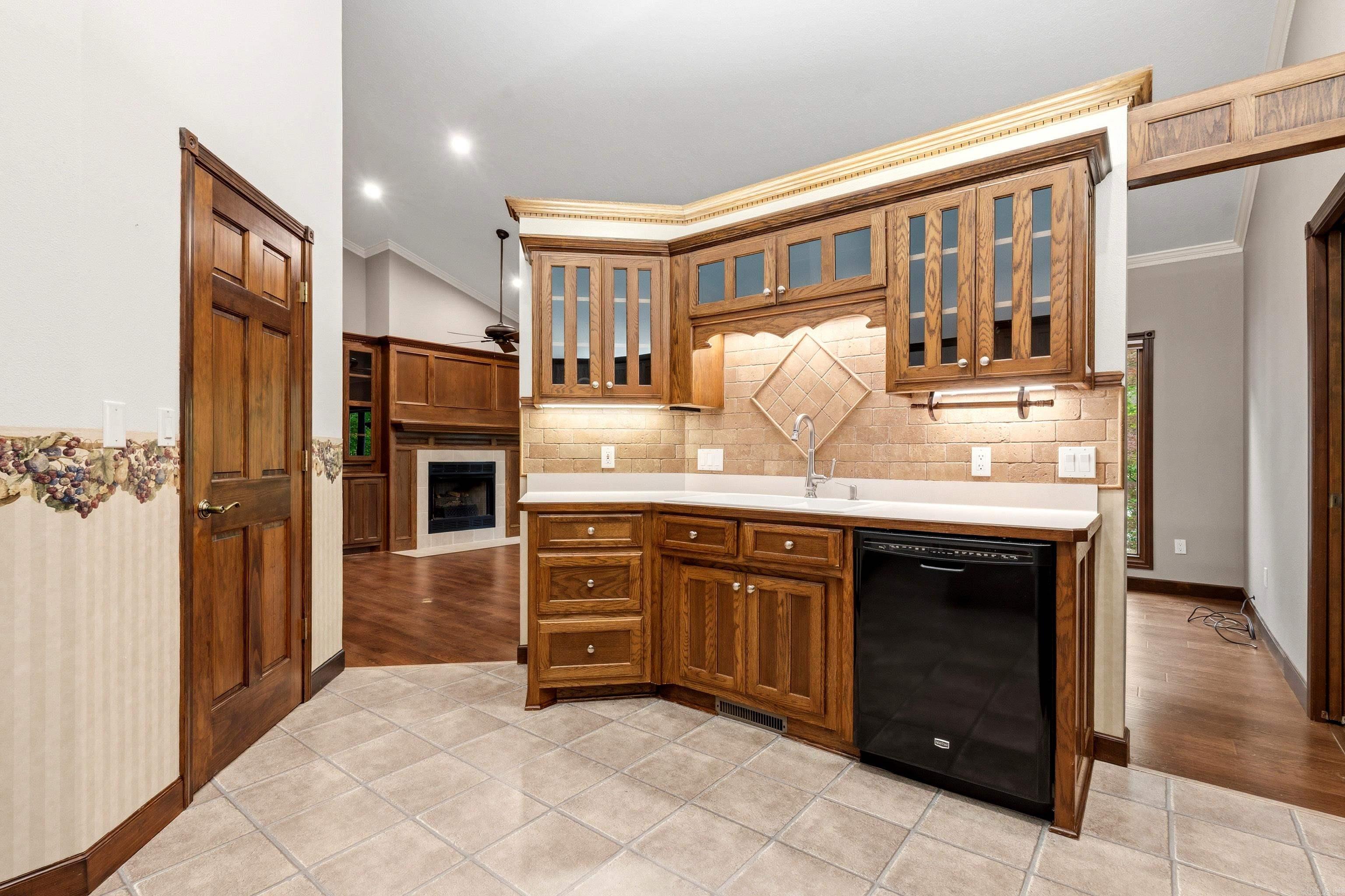 Guindola - Residential