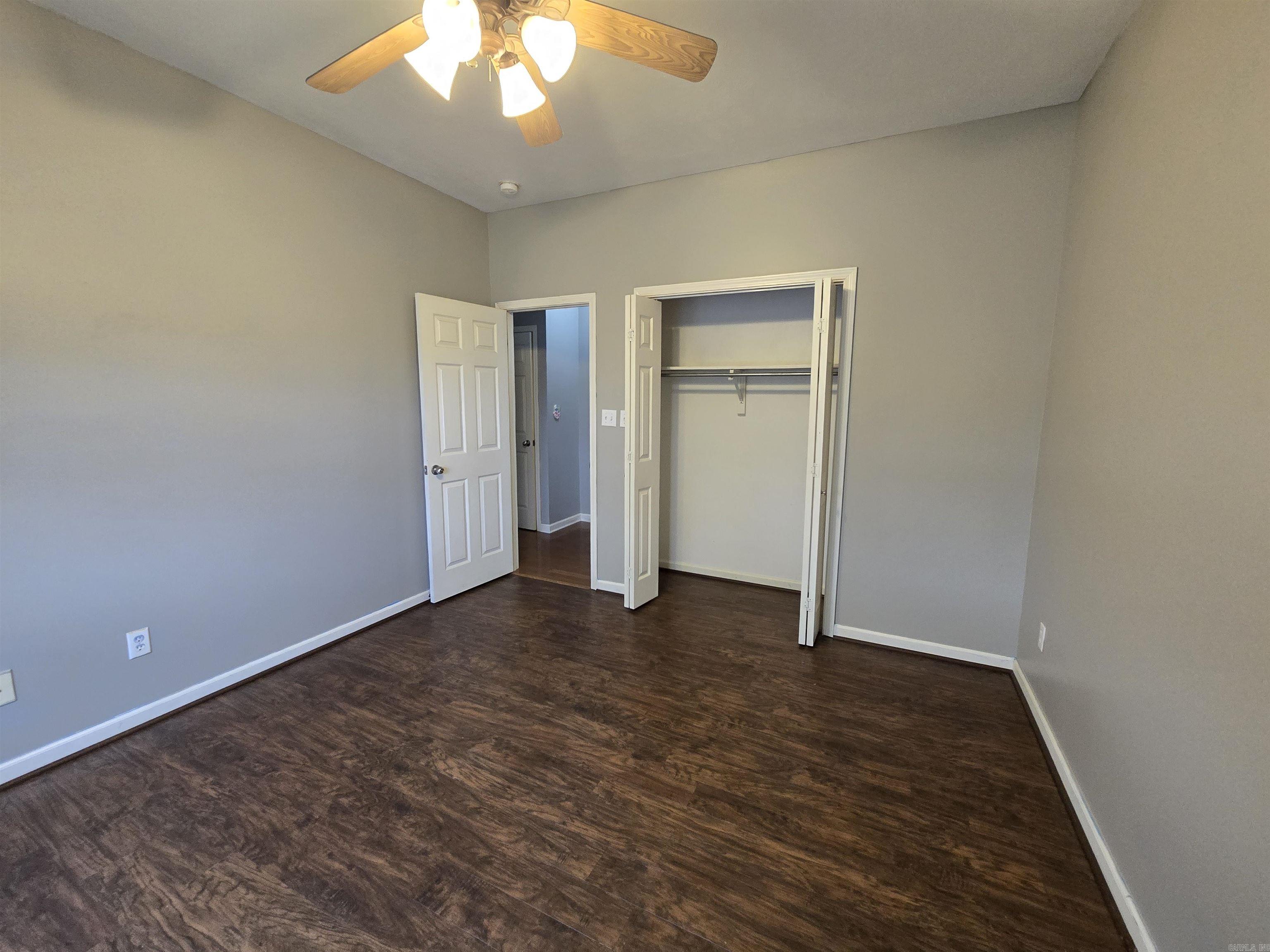 NORTH HILLS ESTATES - Residential