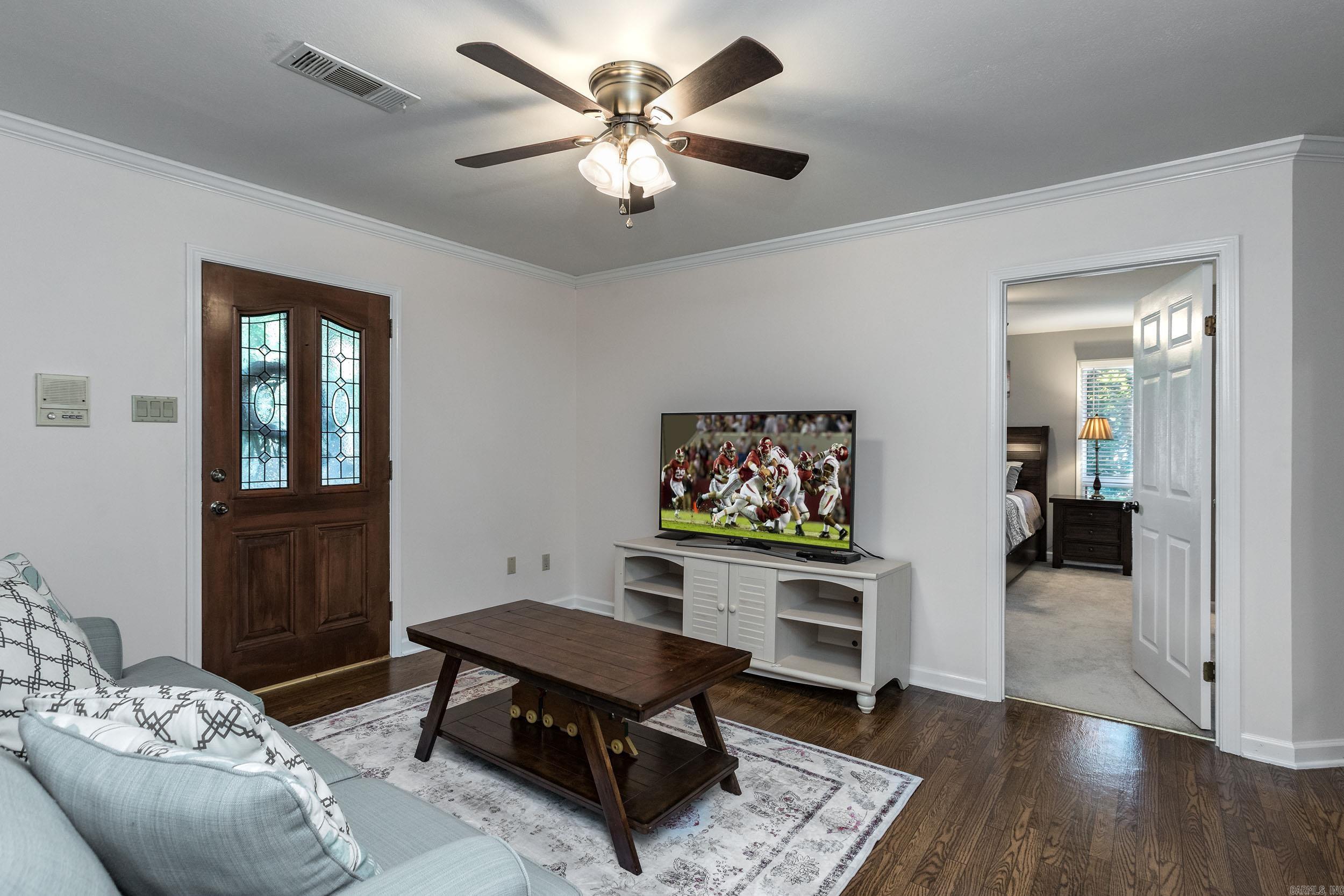 MAUMELLE CLUB MANOR TO CRYSTAL - Residential