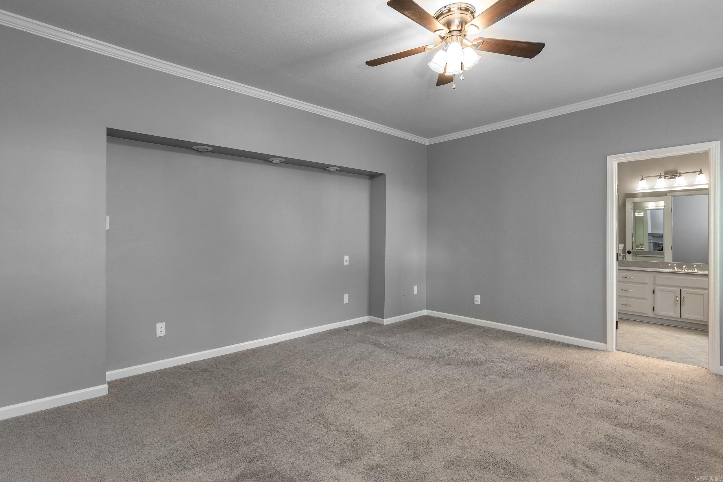 MAUMELLE CLUB MANOR TO CRYSTAL - Residential