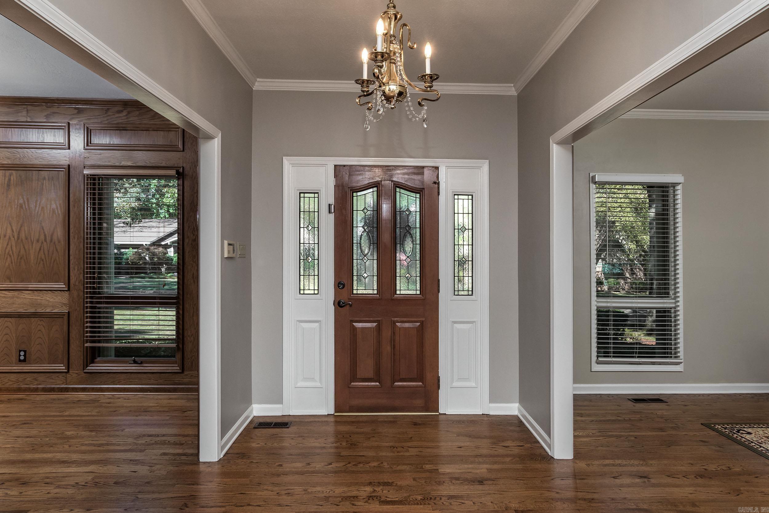 MAUMELLE CLUB MANOR TO CRYSTAL - Residential