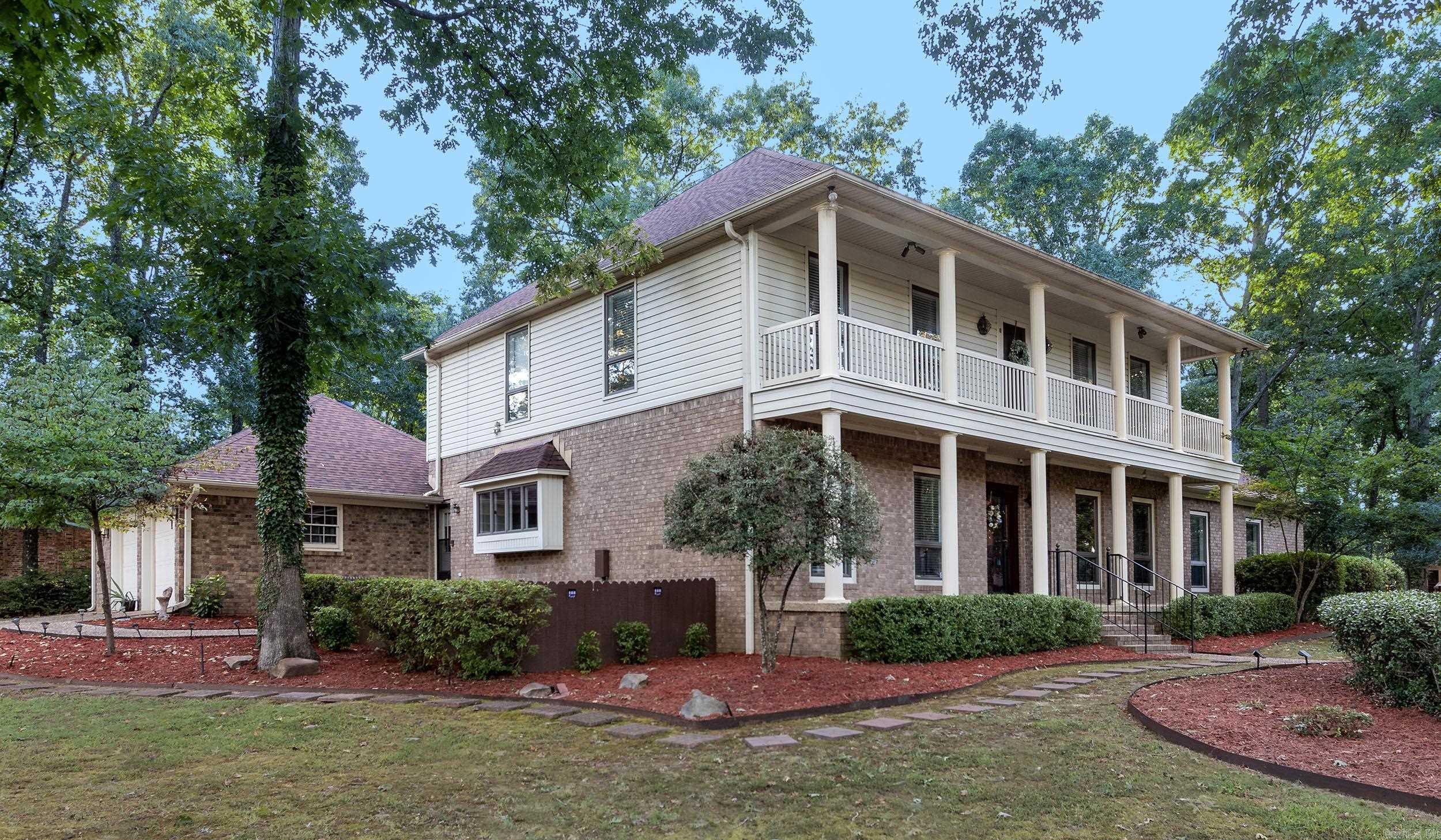 MAUMELLE CLUB MANOR TO CRYSTAL - Residential