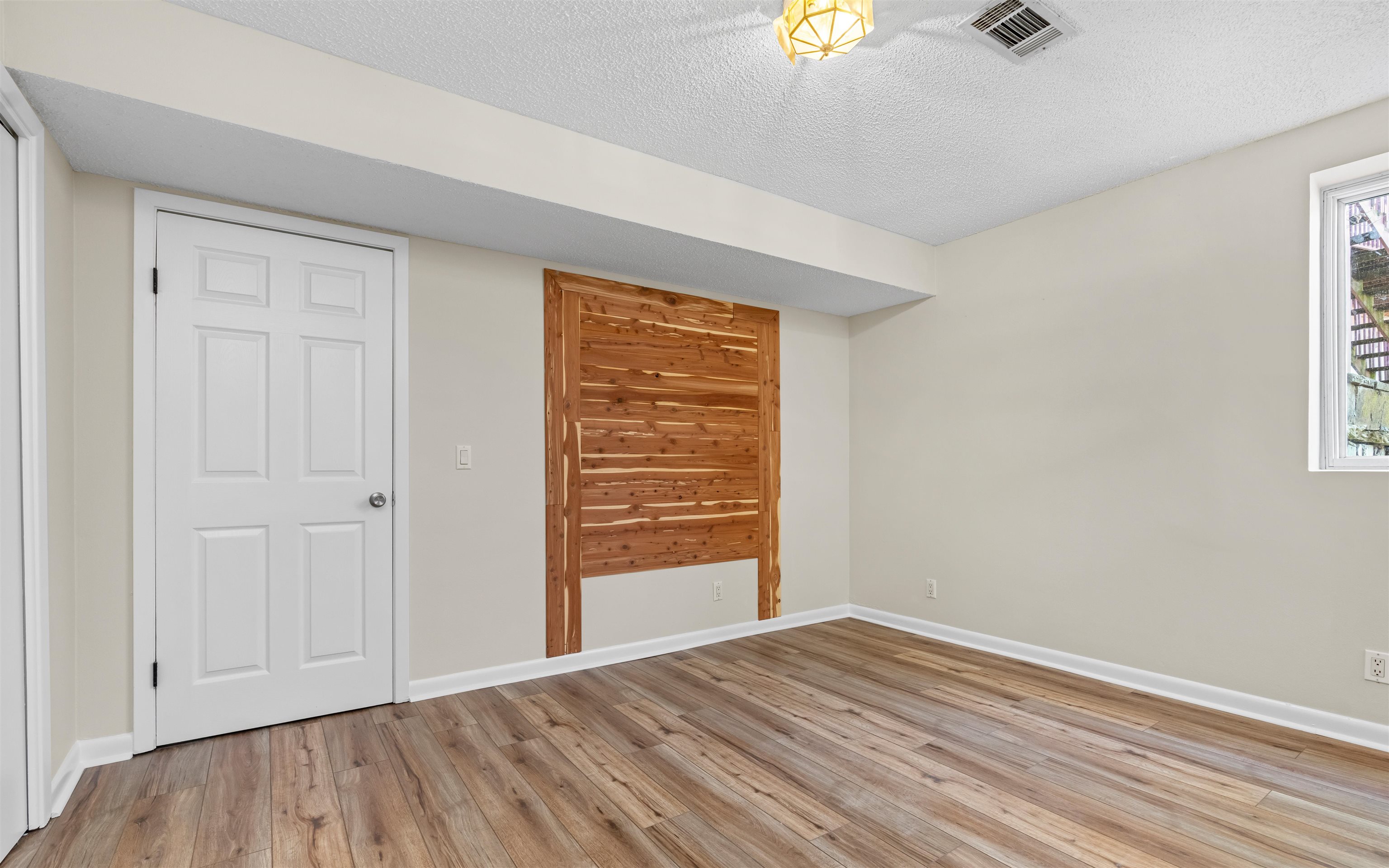 CORONADO COURTS - Residential