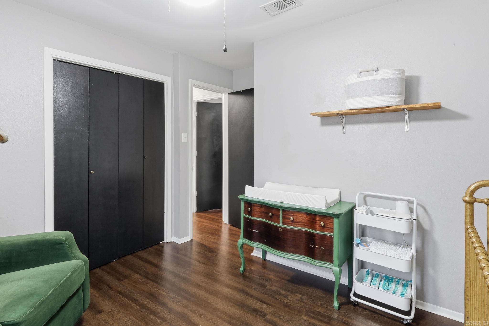 VALLEY VIEW - Residential