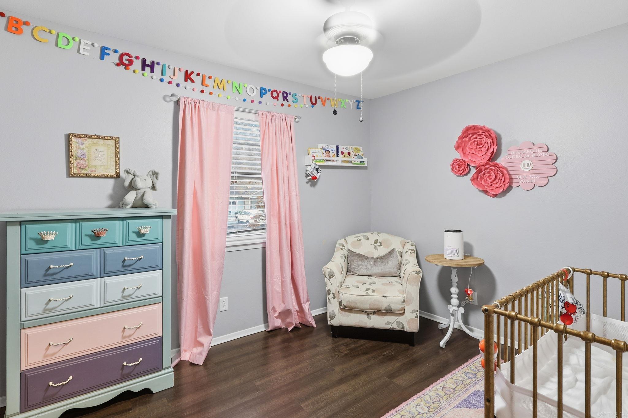 VALLEY VIEW - Residential