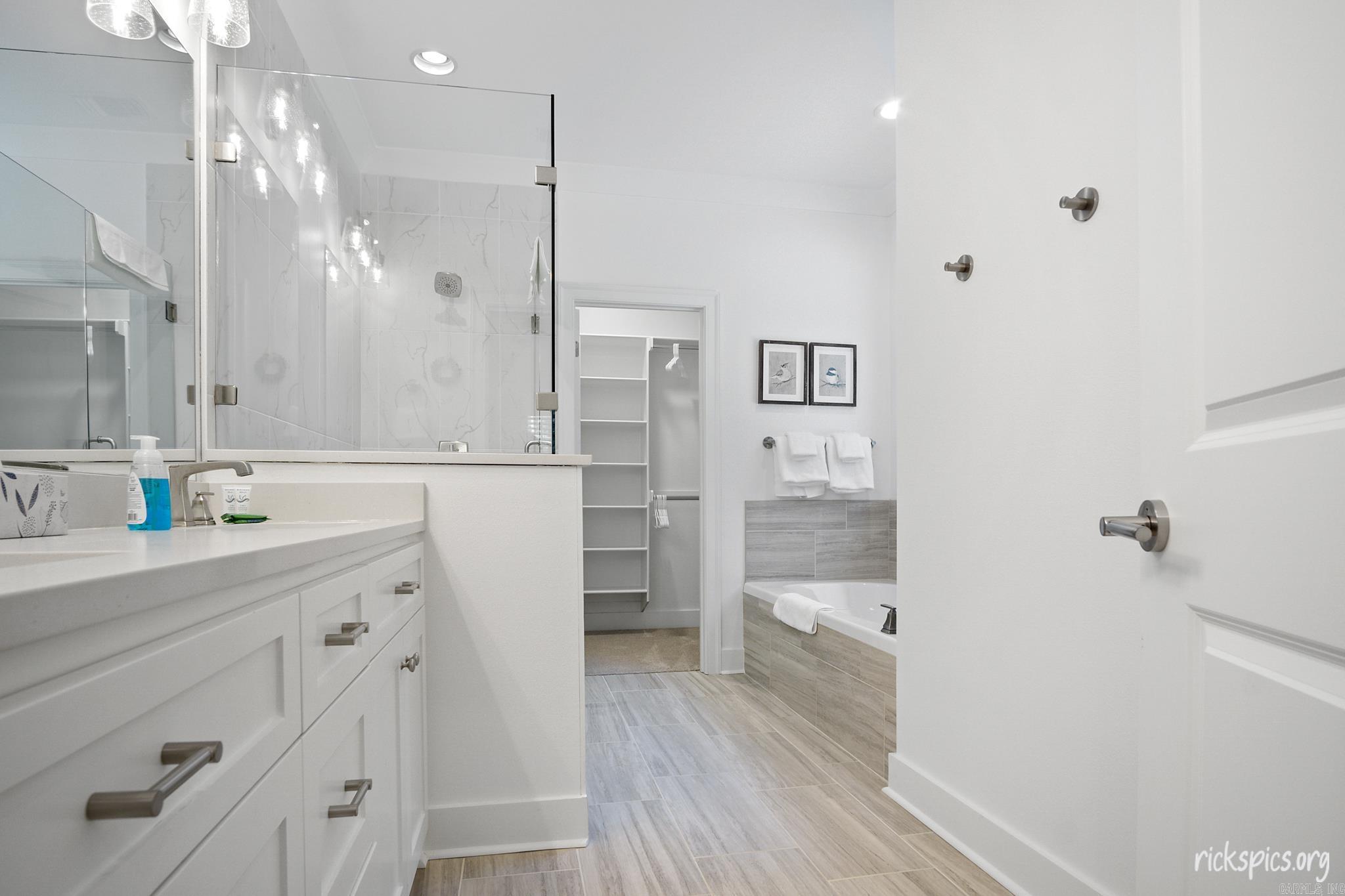 CAMPEON - Residential