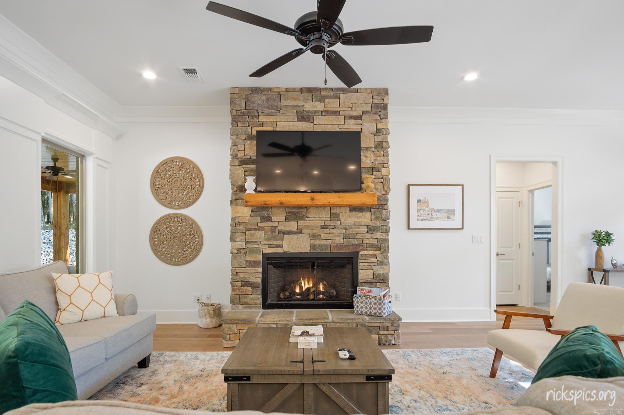 CAMPEON - Residential