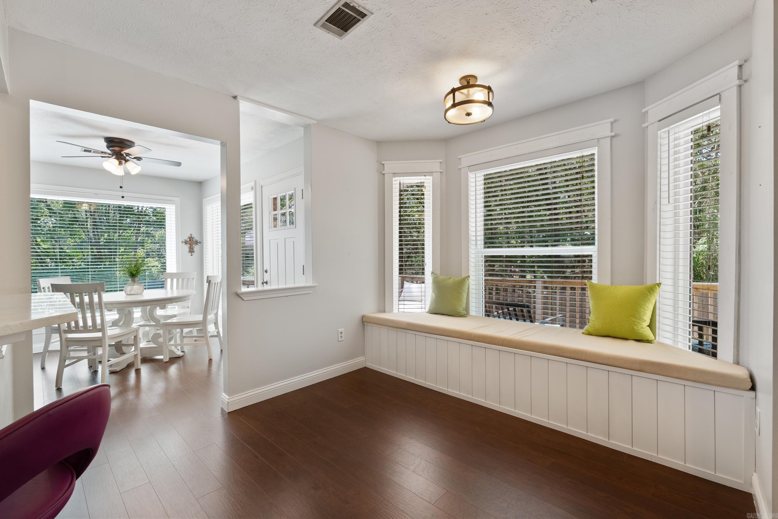 KRYSTAL KREEK - Residential