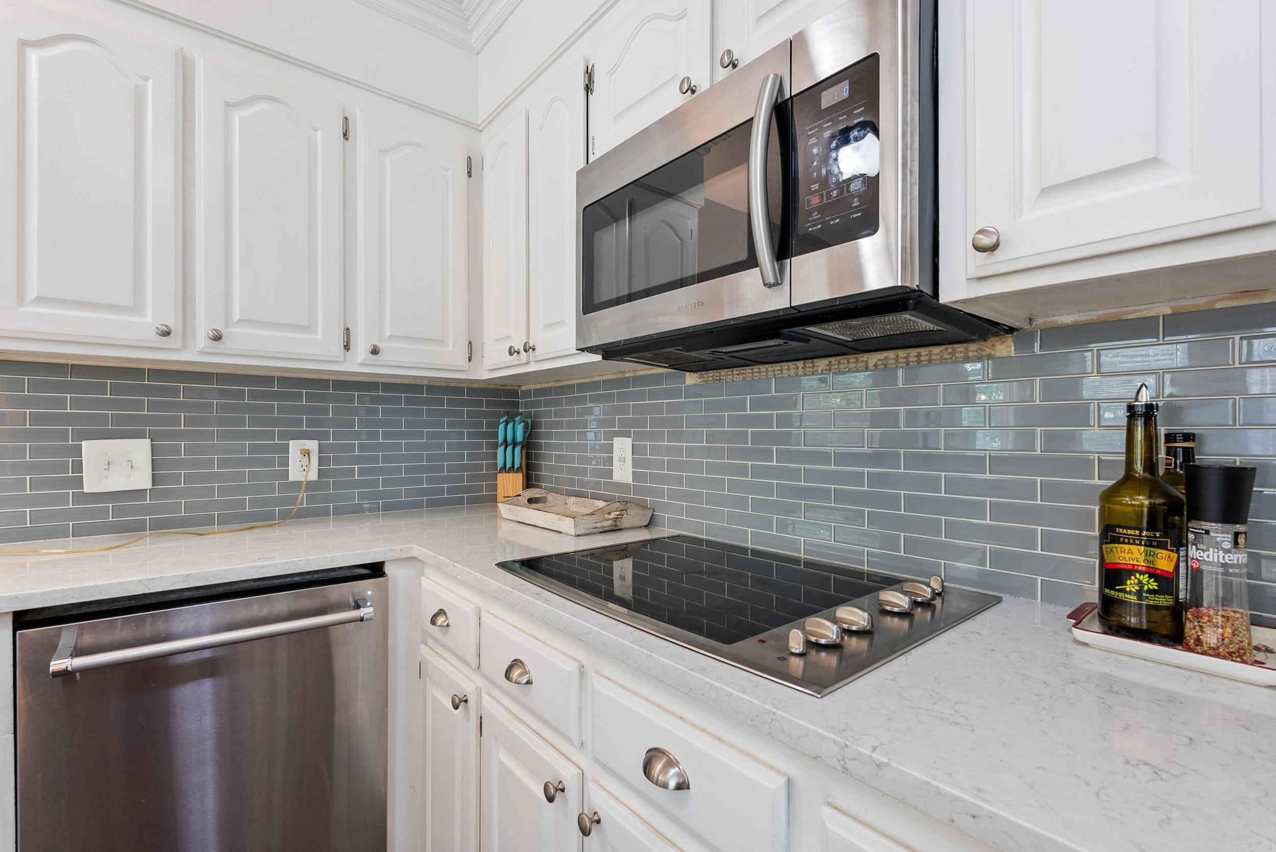 KRYSTAL KREEK - Residential